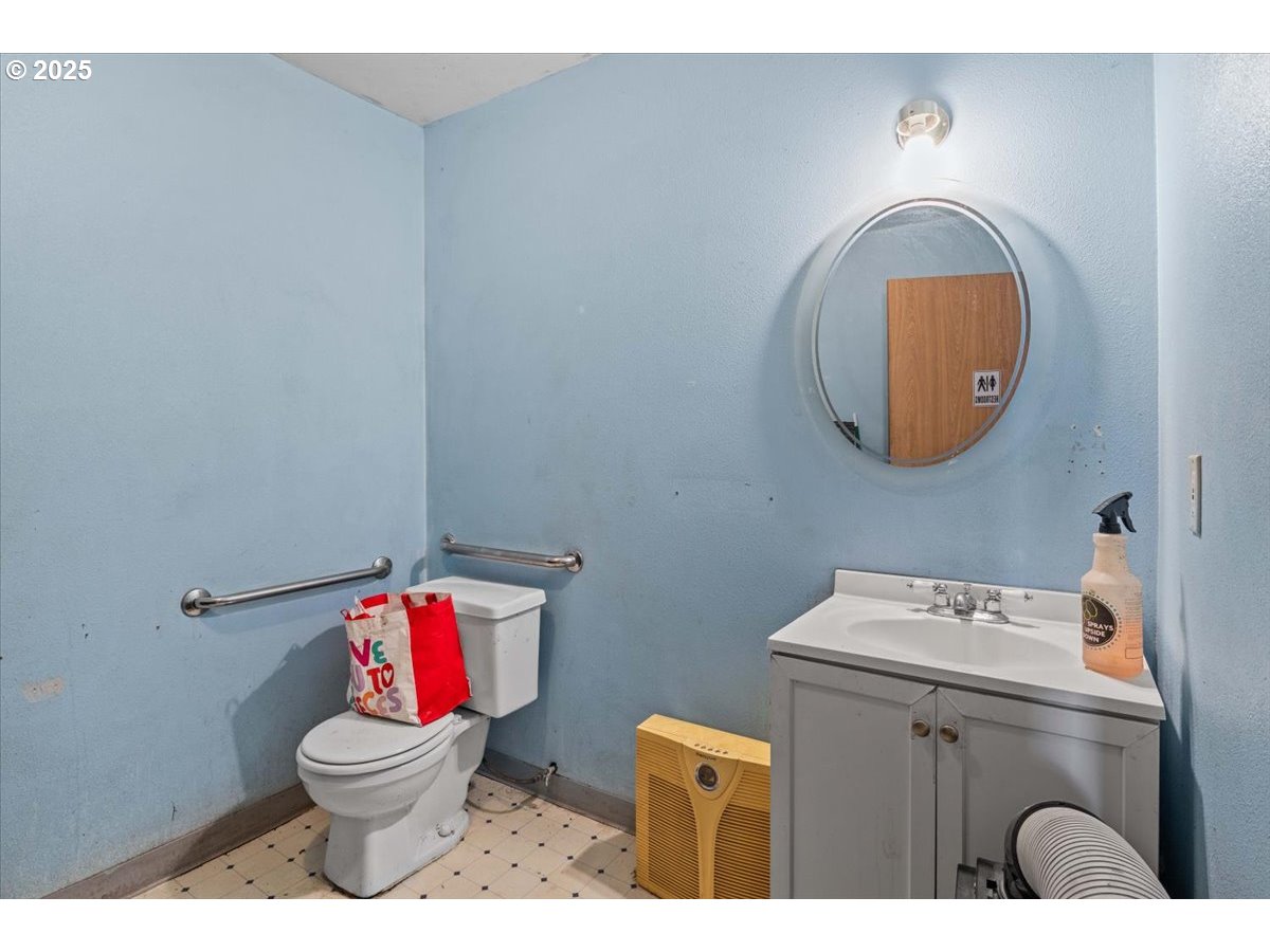 13780 S MACKSBURG RD, Molalla