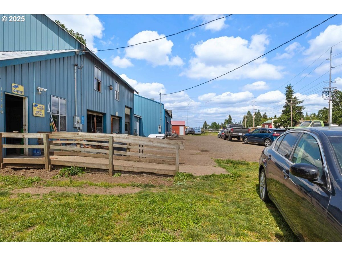 13780 S MACKSBURG RD, Molalla