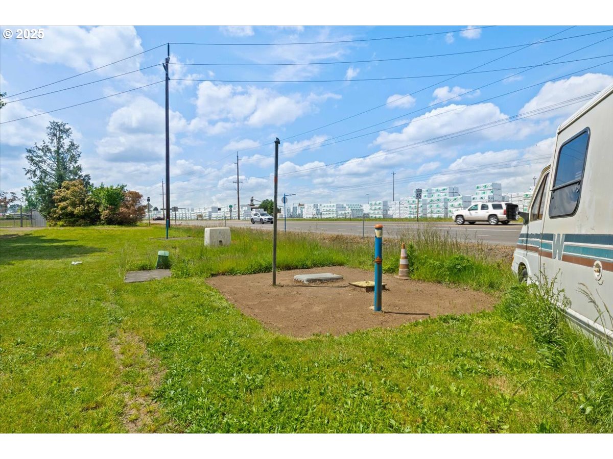 13780 S MACKSBURG RD, Molalla