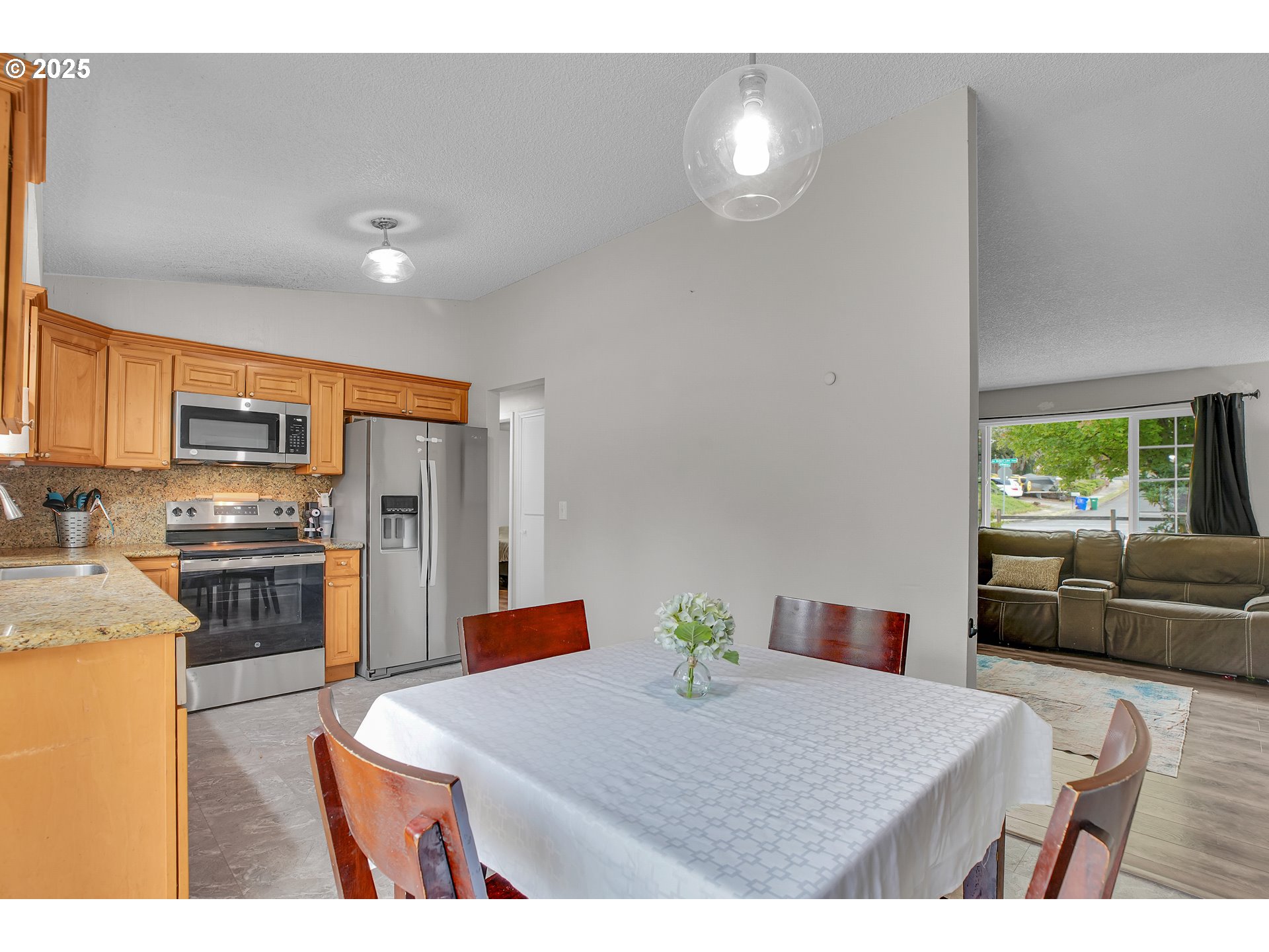 1897 SW BINFORD LAKE PKWY, Gresham