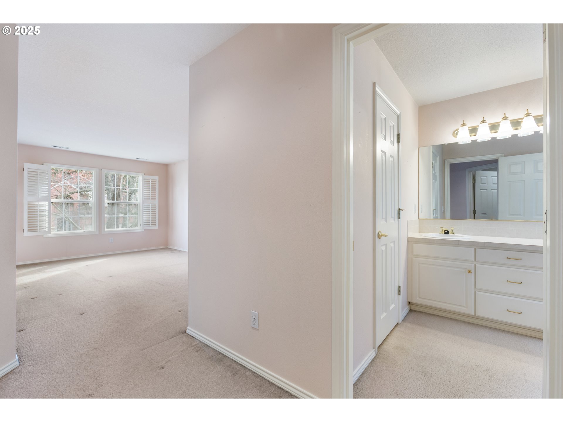 10955 SW BLACK DIAMOND WAY