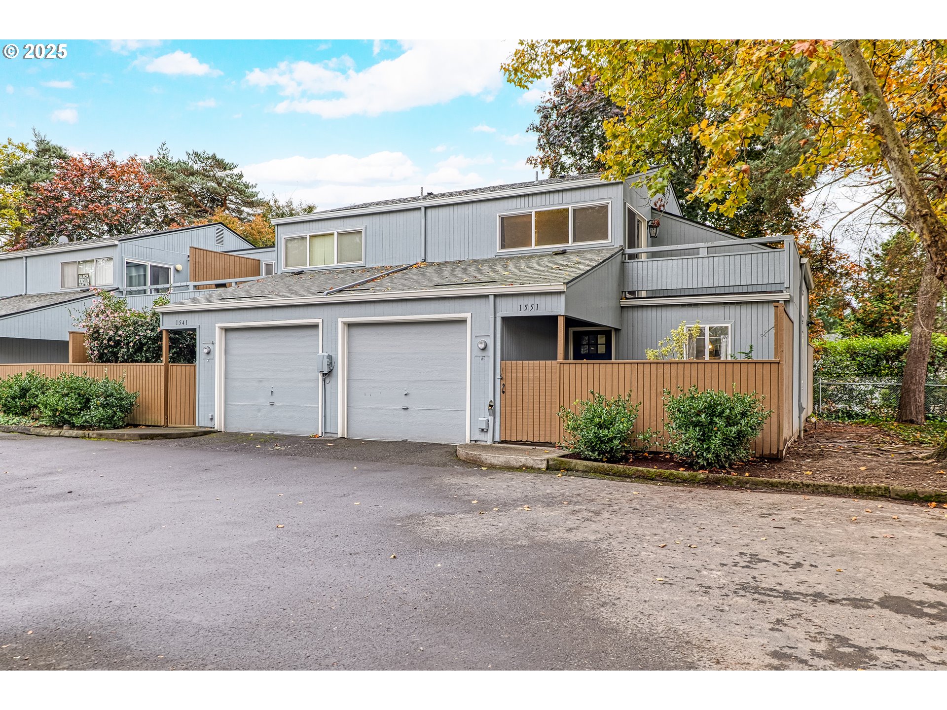 1551 NW TANASBROOK CT