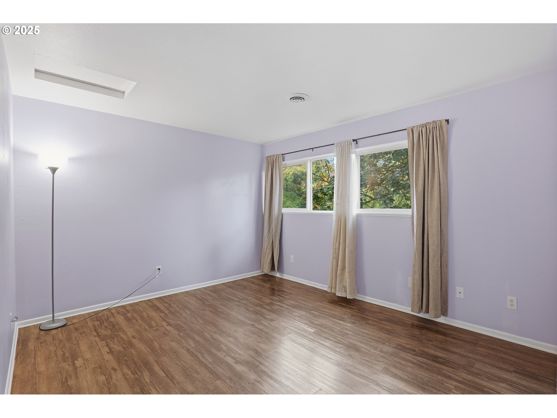 1551 NW TANASBROOK CT