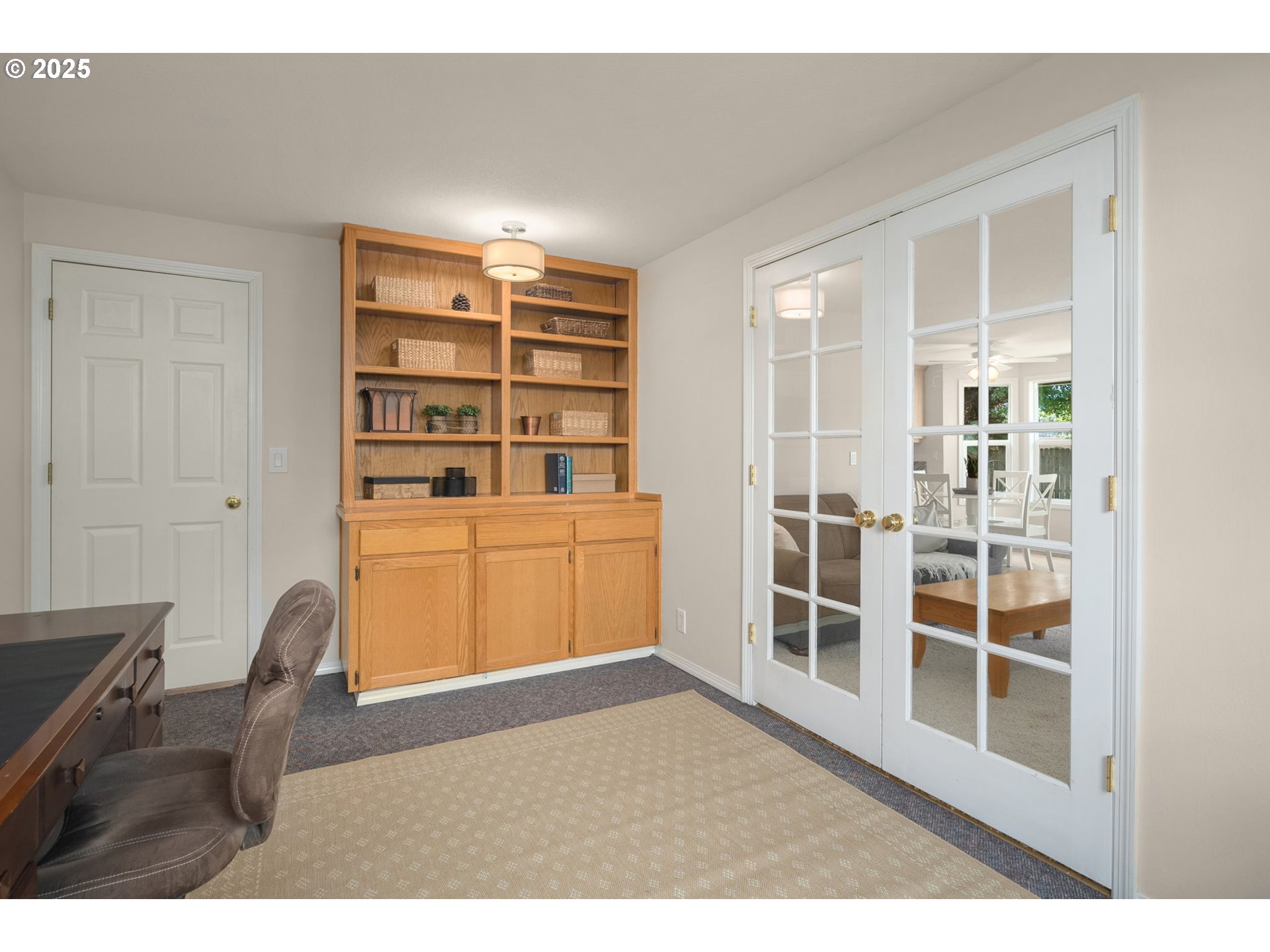 5105 SW GREENWOOD CIR