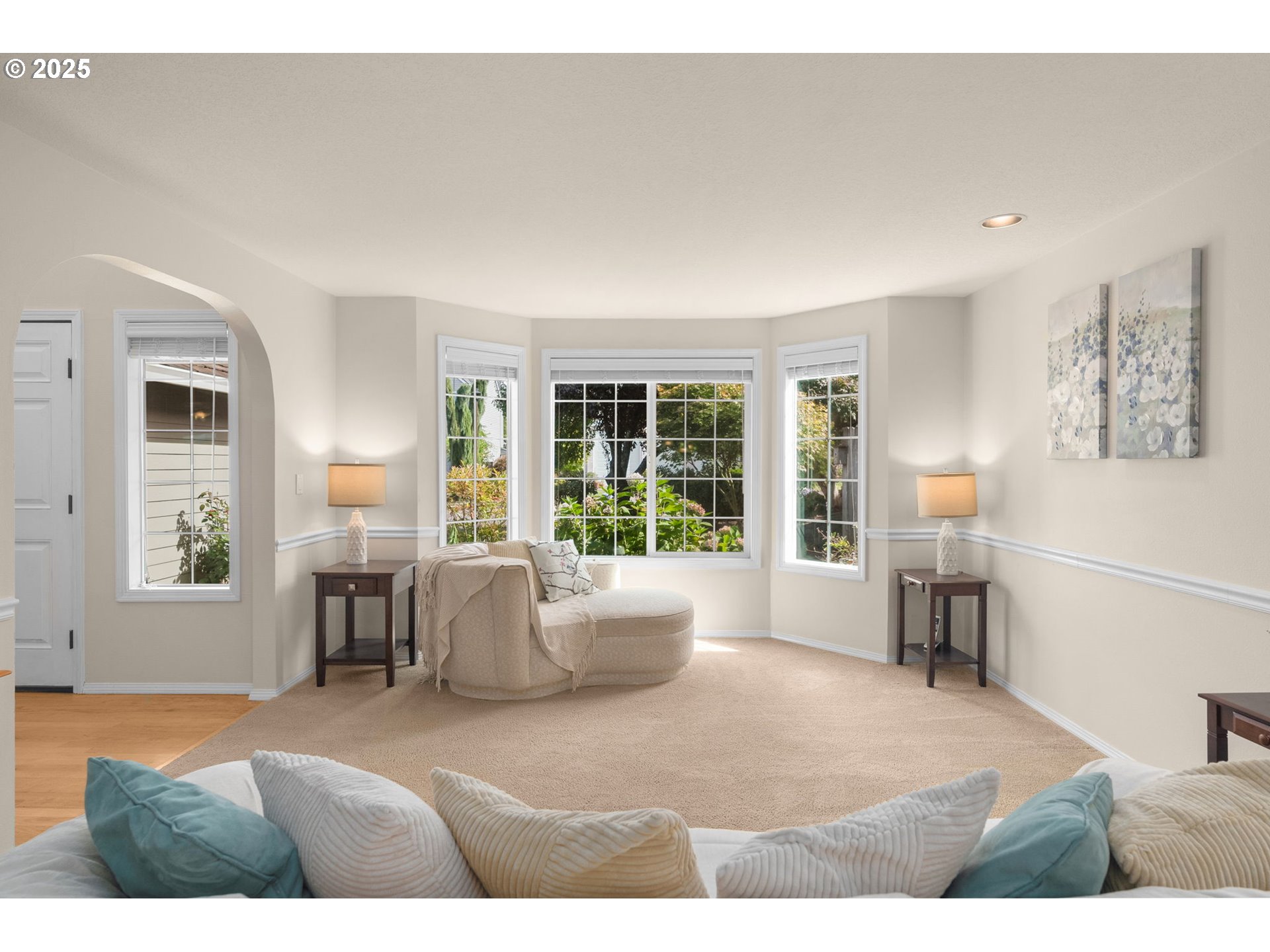 5105 SW GREENWOOD CIR