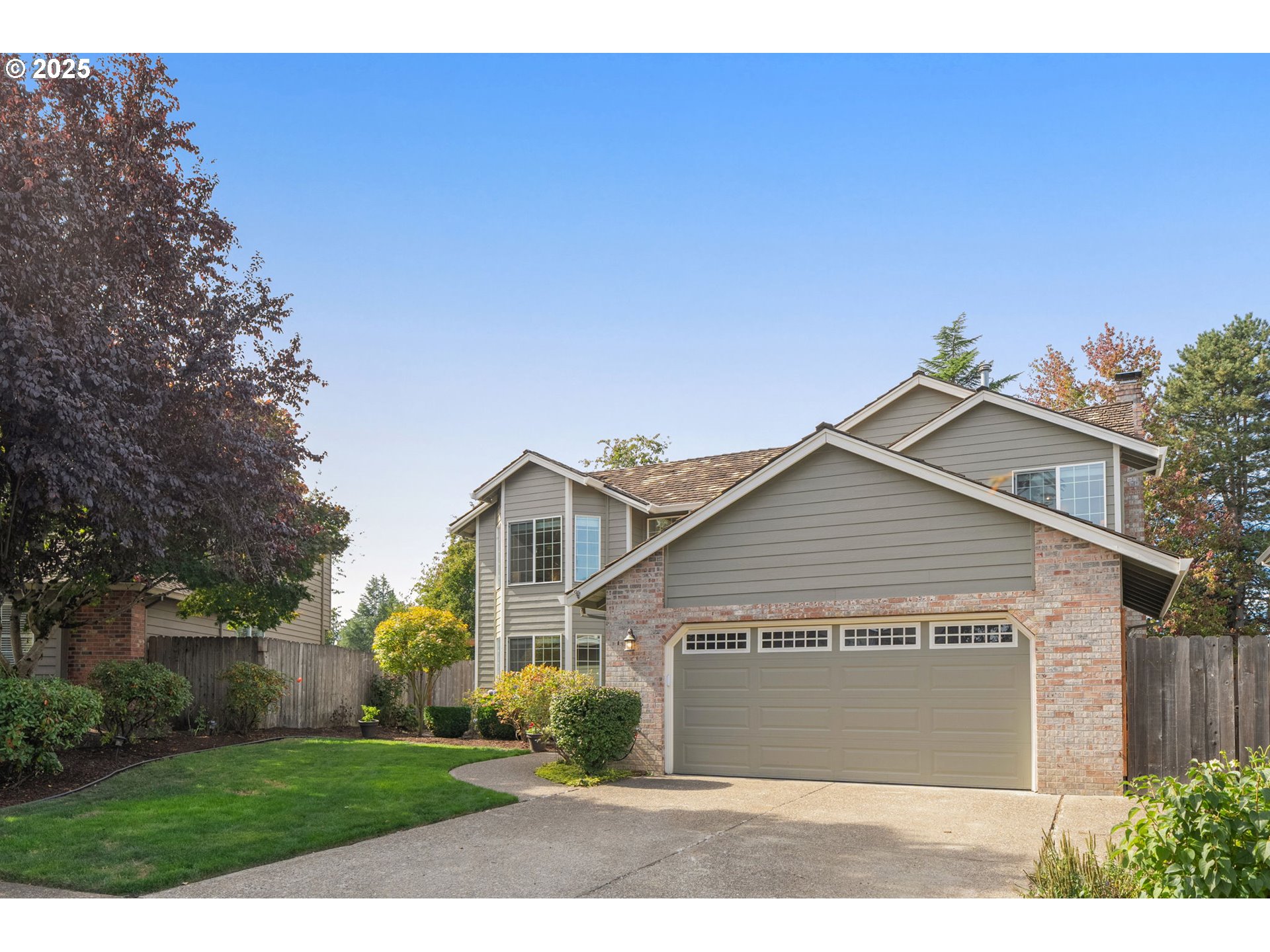 5105 SW GREENWOOD CIR