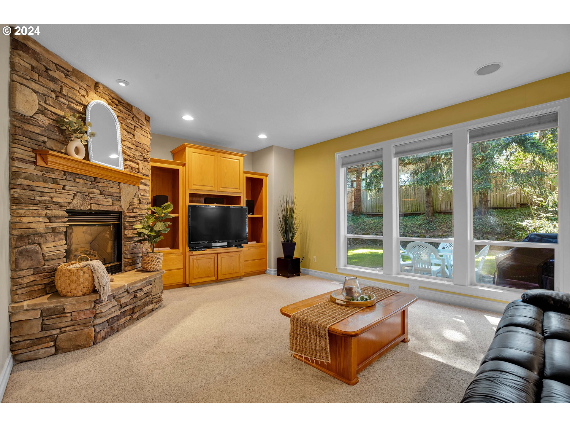 13163 SW BROADMOOR PL