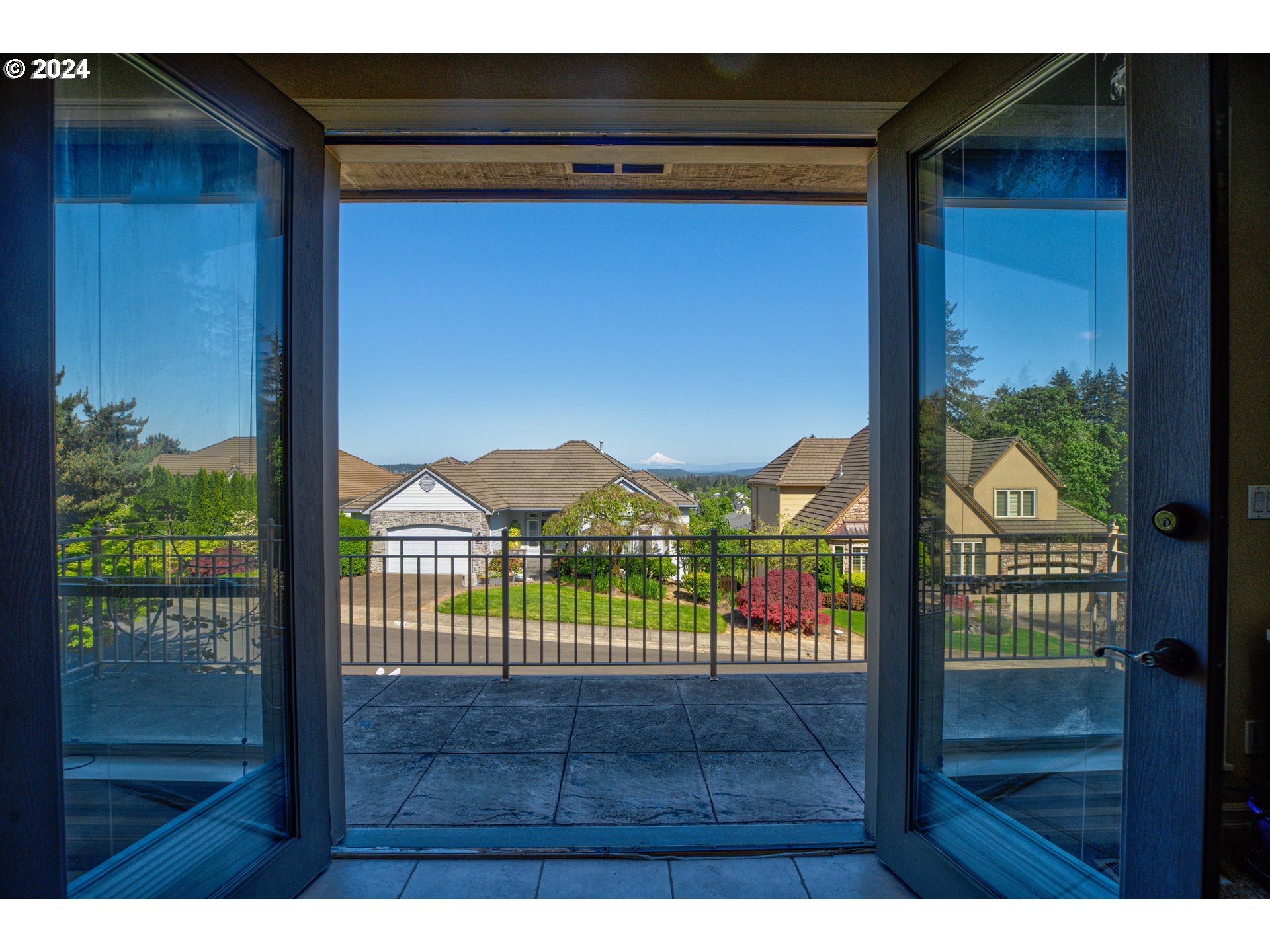 13163 SW BROADMOOR PL