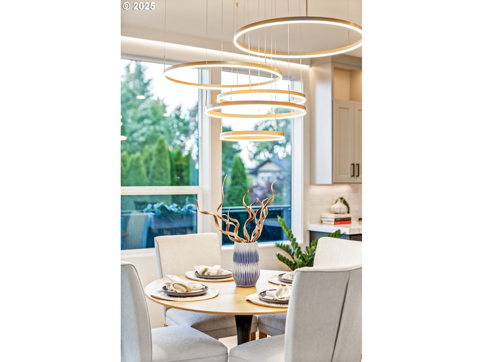 207 S NEBRASKA ST, Portland