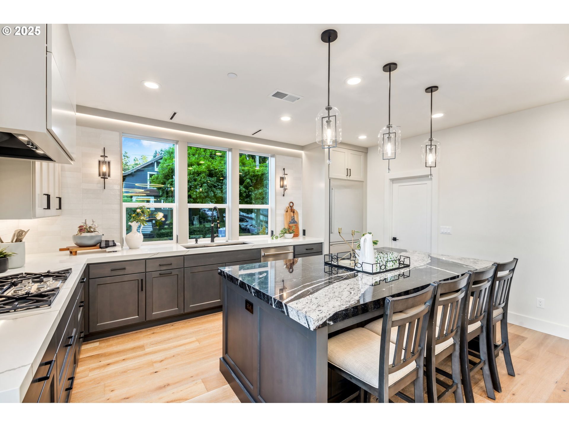 207 S NEBRASKA ST, Portland