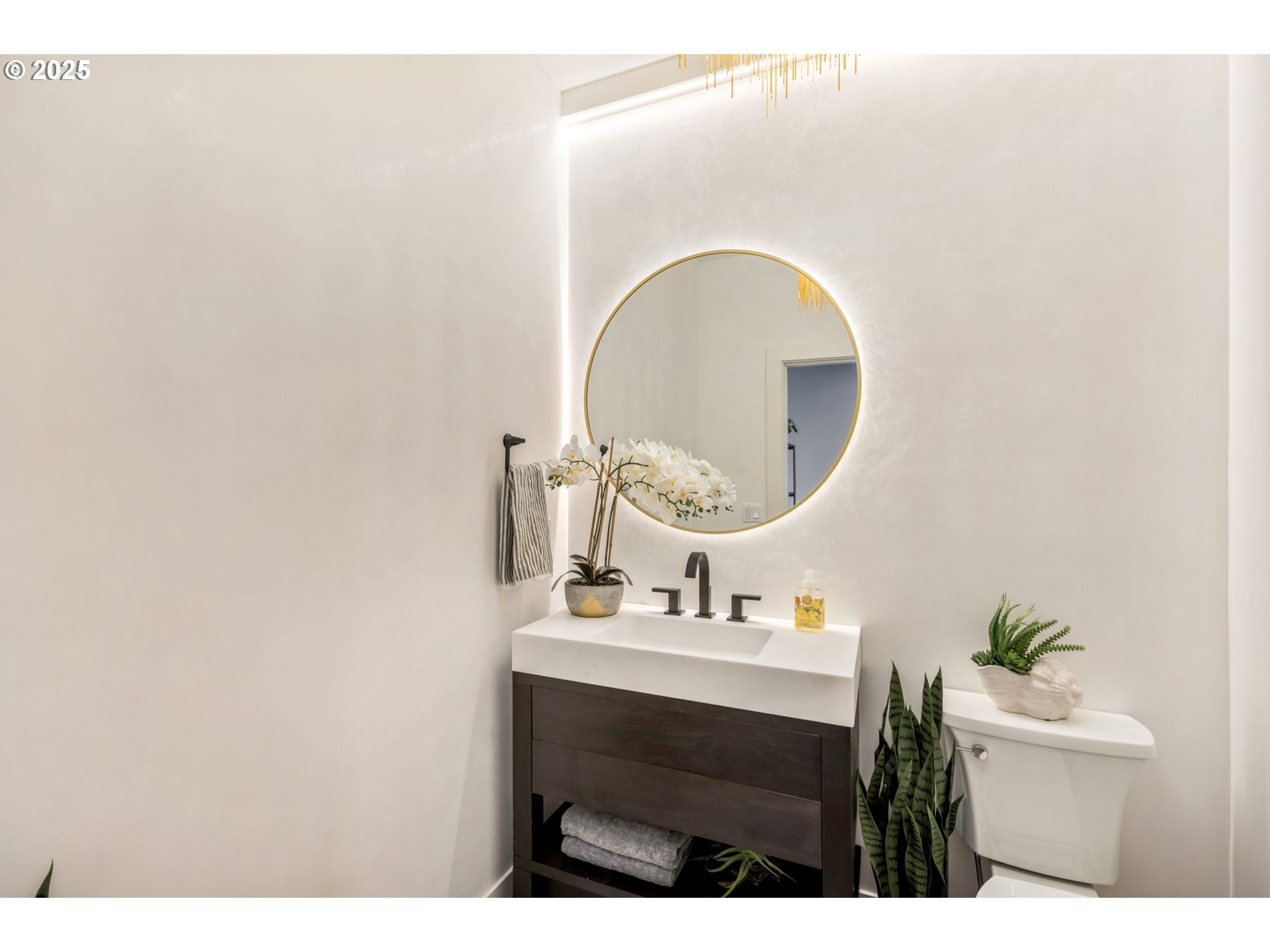 207 S NEBRASKA ST, Portland