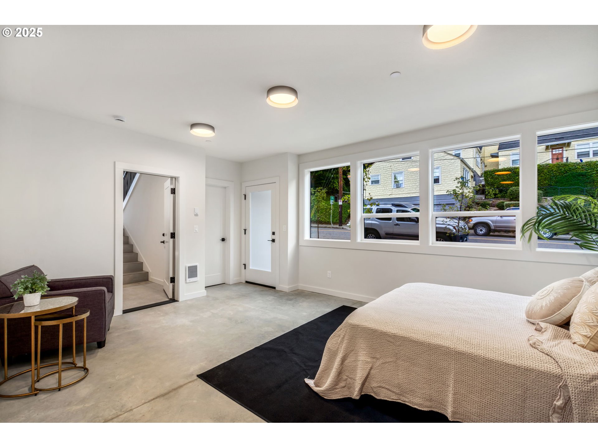 207 S NEBRASKA ST, Portland