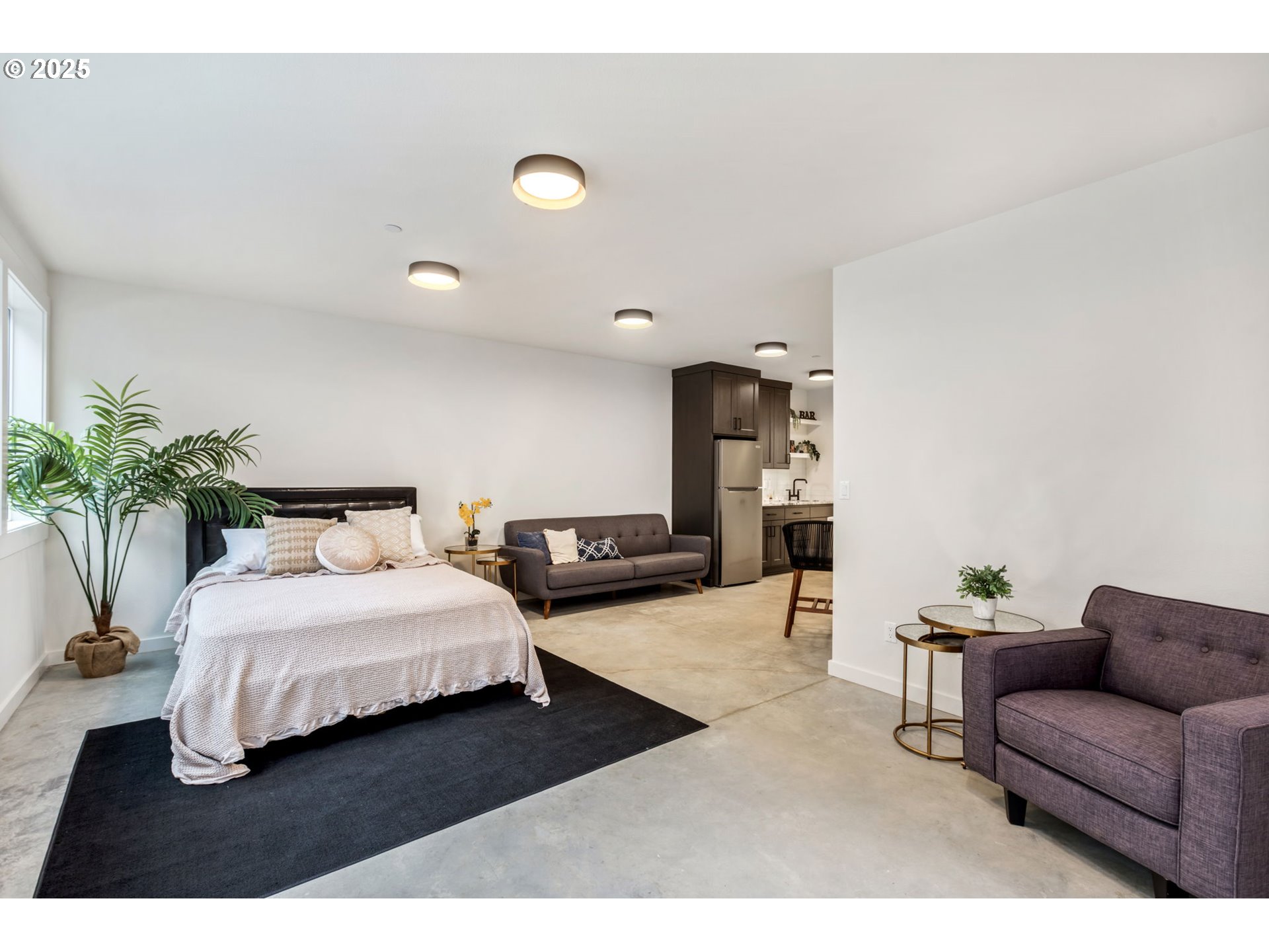 207 S NEBRASKA ST, Portland