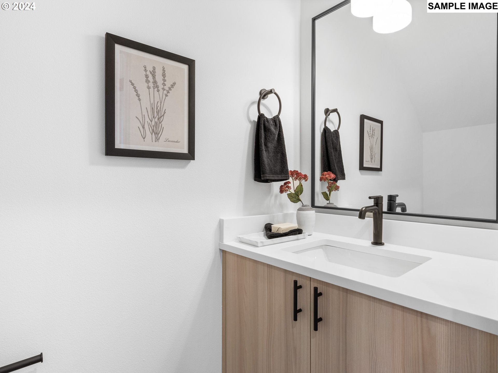 4370 N GANTENBEIN AVE 4