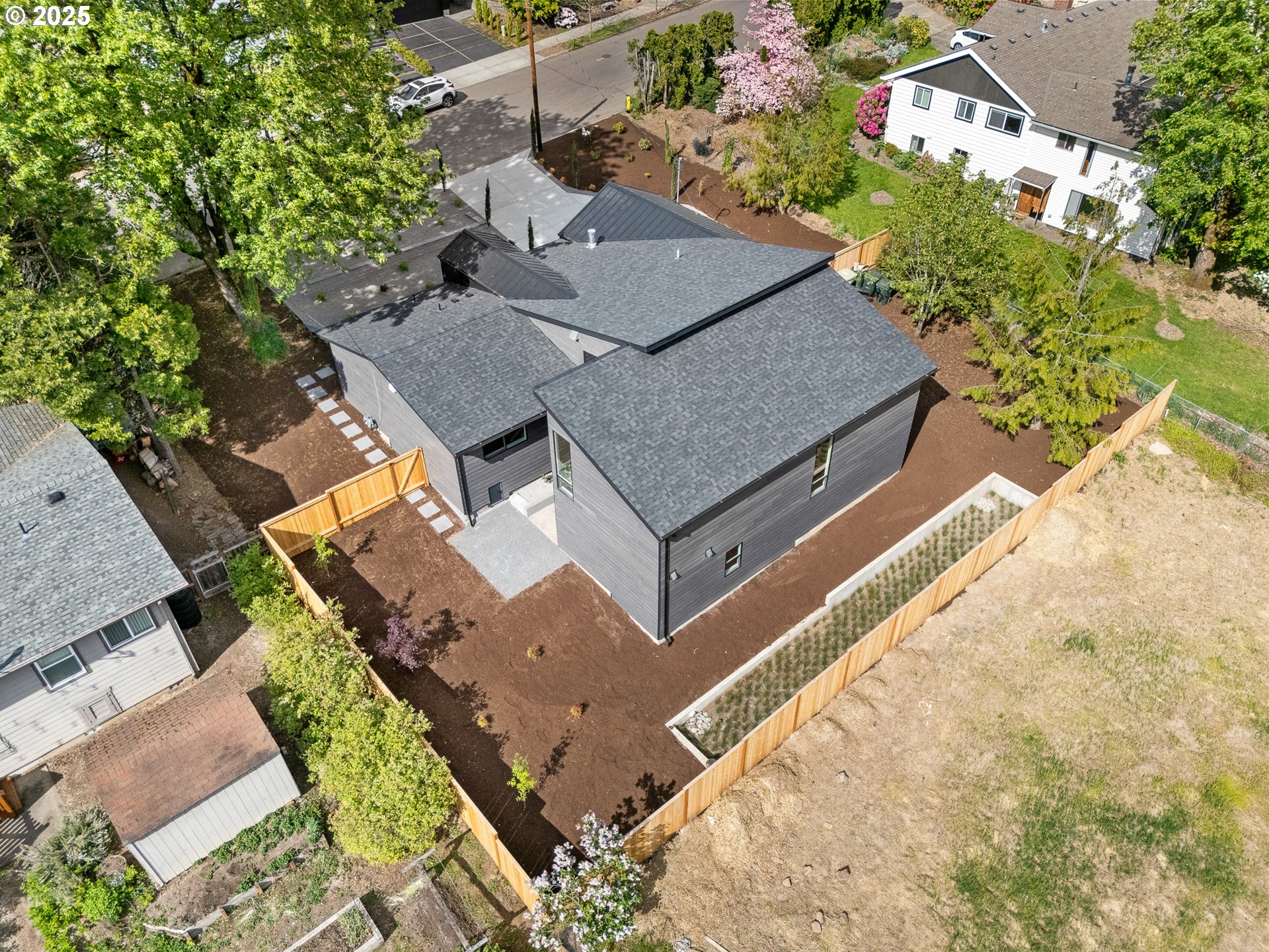 9070 NW LOVEJOY ST, Portland