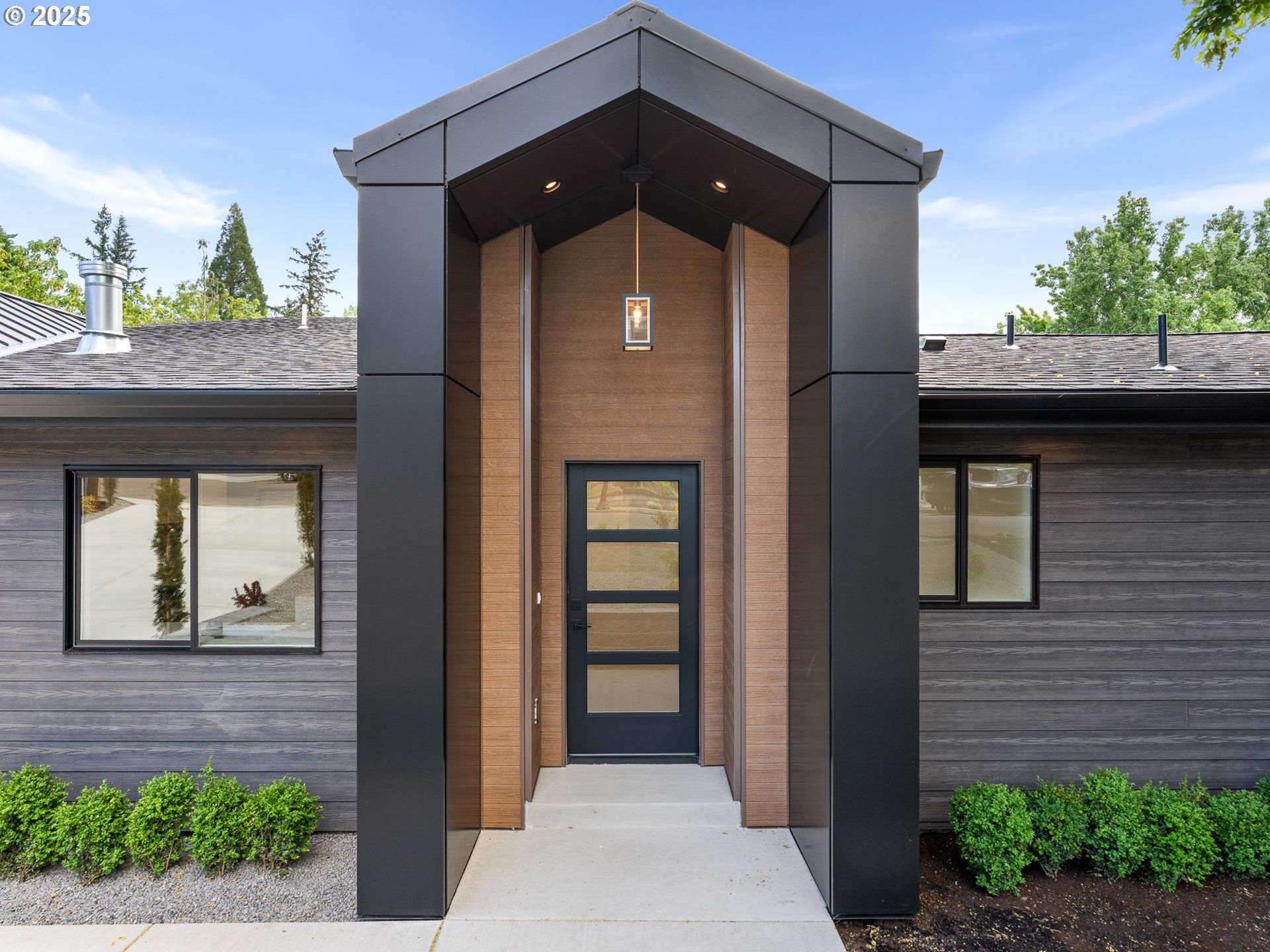 9070 NW LOVEJOY ST, Portland