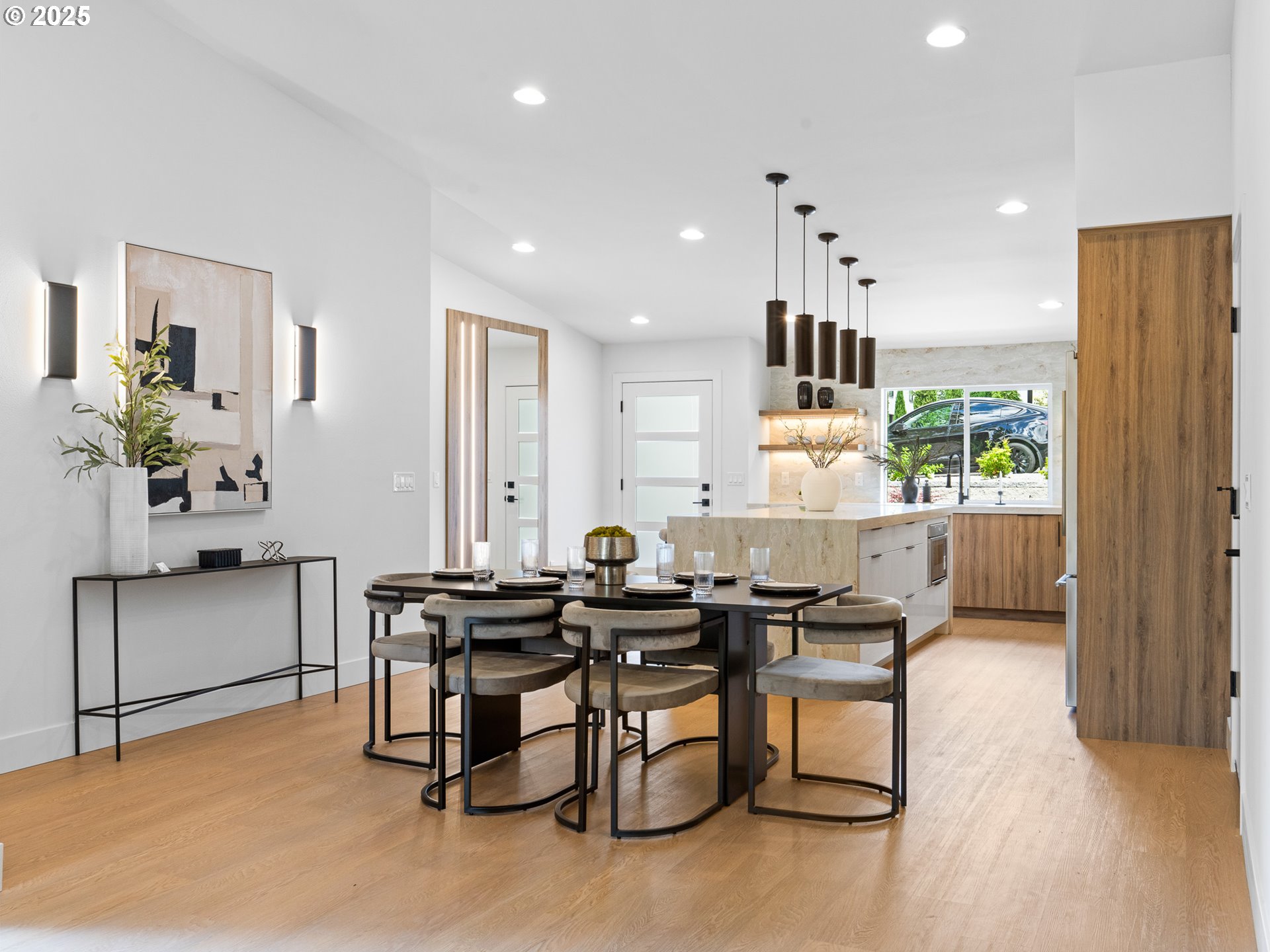 9070 NW LOVEJOY ST, Portland