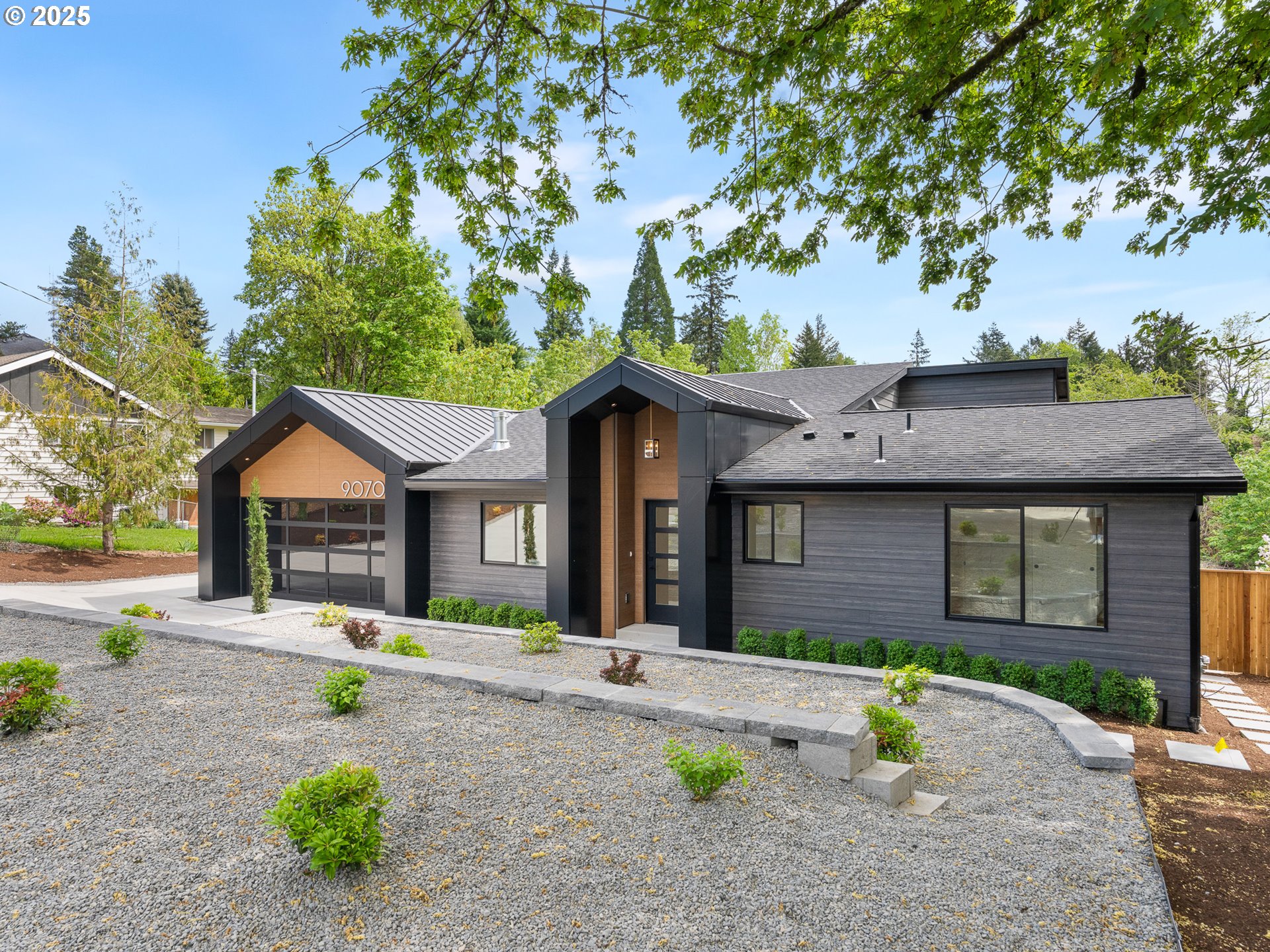 9070 NW LOVEJOY ST, Portland