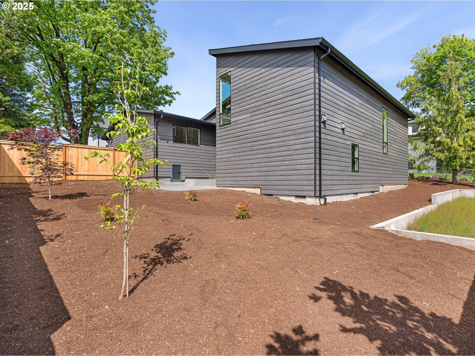 9070 NW LOVEJOY ST, Portland