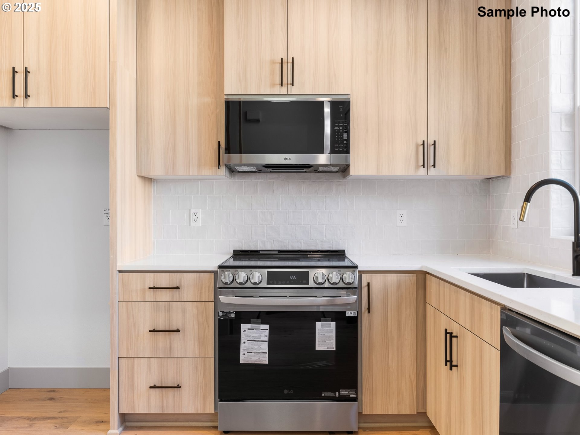 2075 SE Harold ST 4, Portland Unit: 4