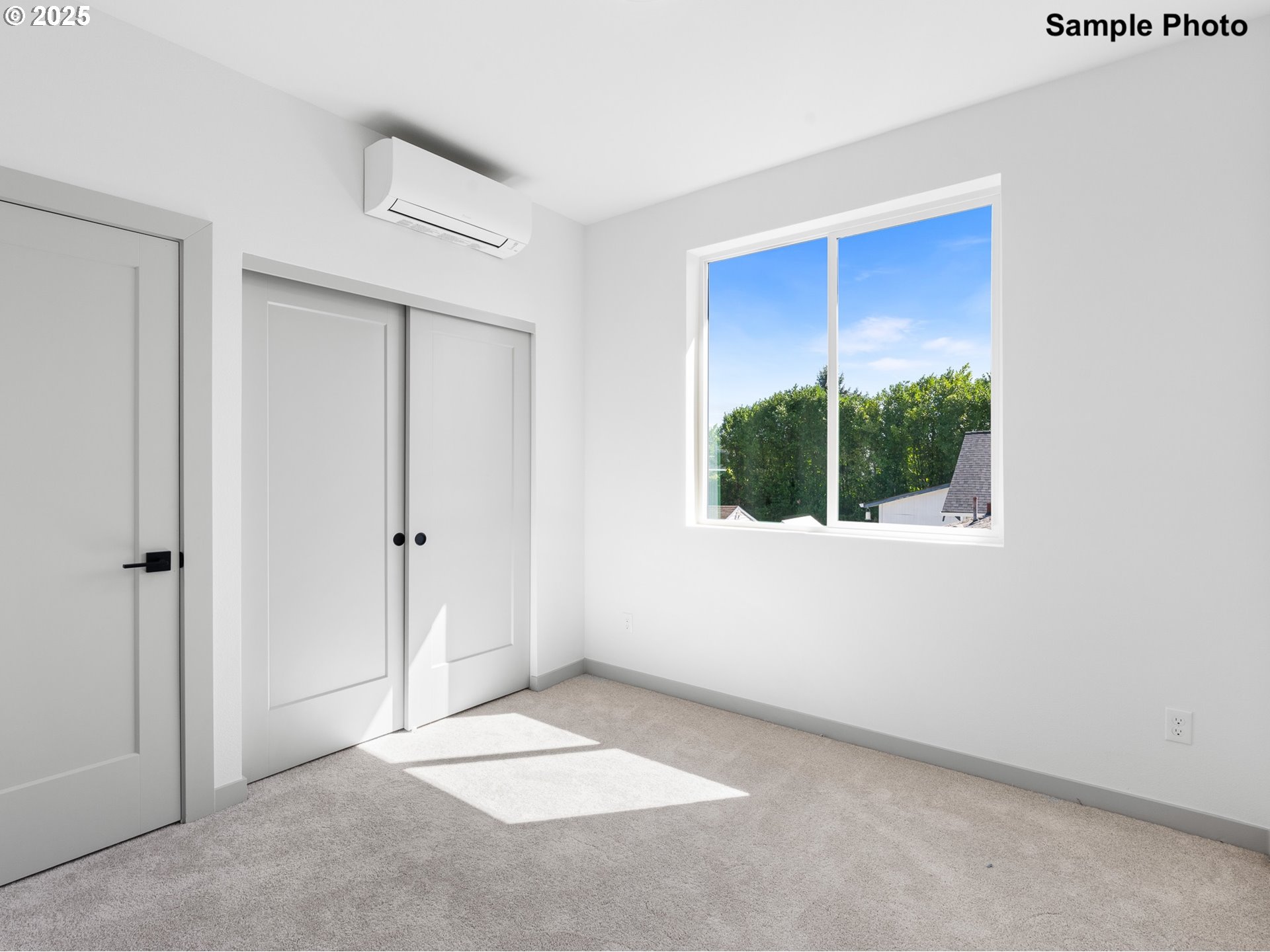 2075 SE Harold ST 4, Portland Unit: 4