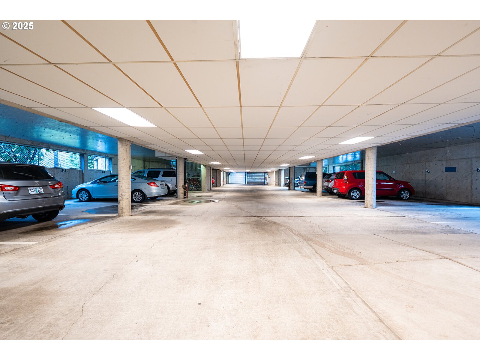 8720 SW TUALATIN RD Unit: 206