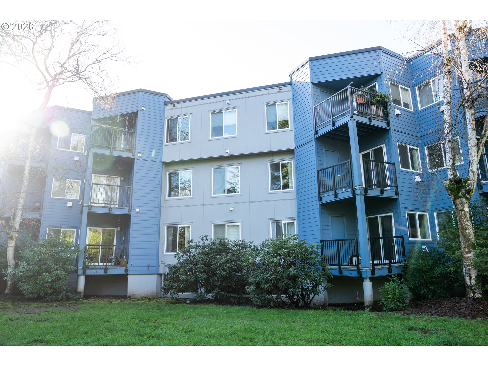 8720 SW TUALATIN RD Unit: 206