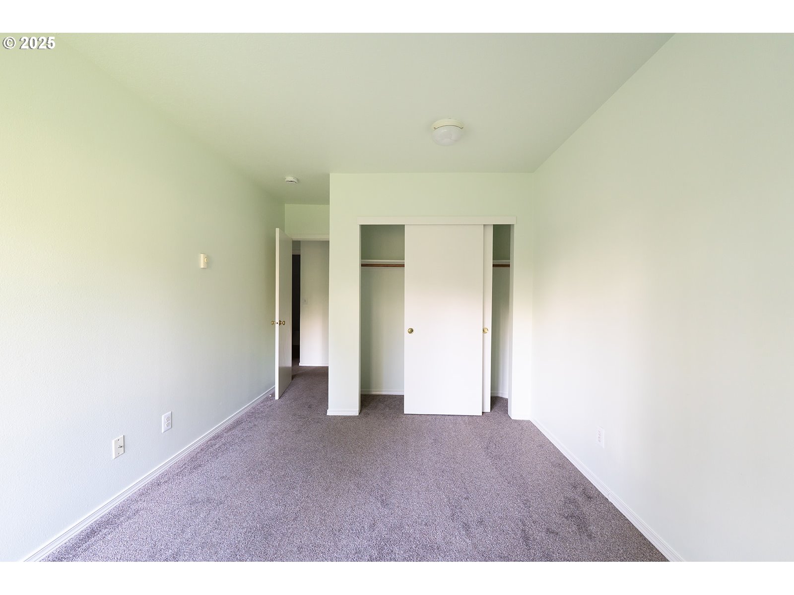 8720 SW TUALATIN RD Unit: 206