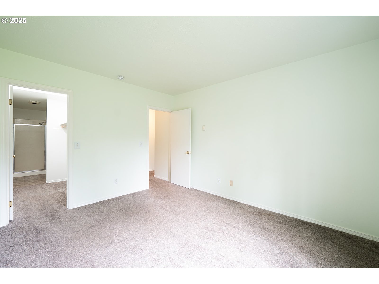 8720 SW TUALATIN RD Unit: 206