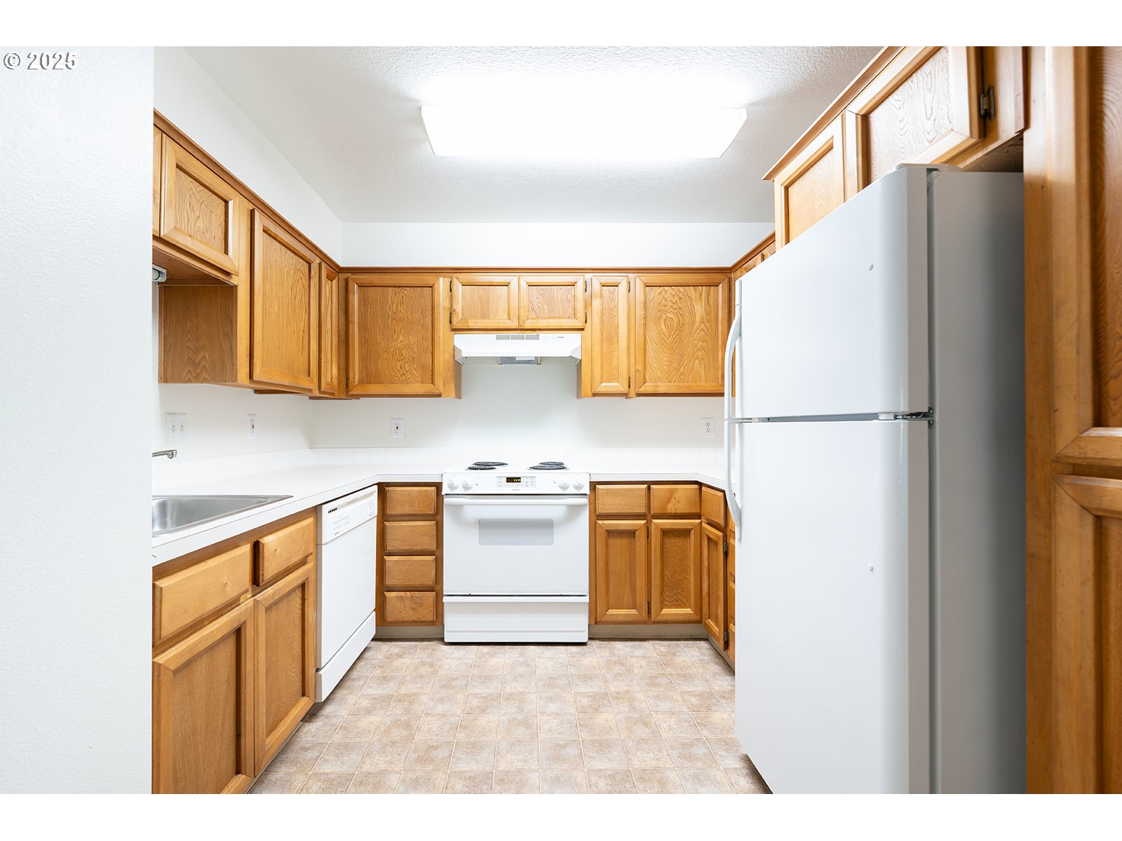 8720 SW TUALATIN RD Unit: 206