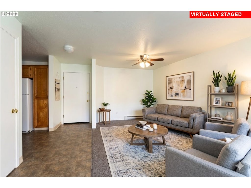 8720 SW TUALATIN RD Unit: 206