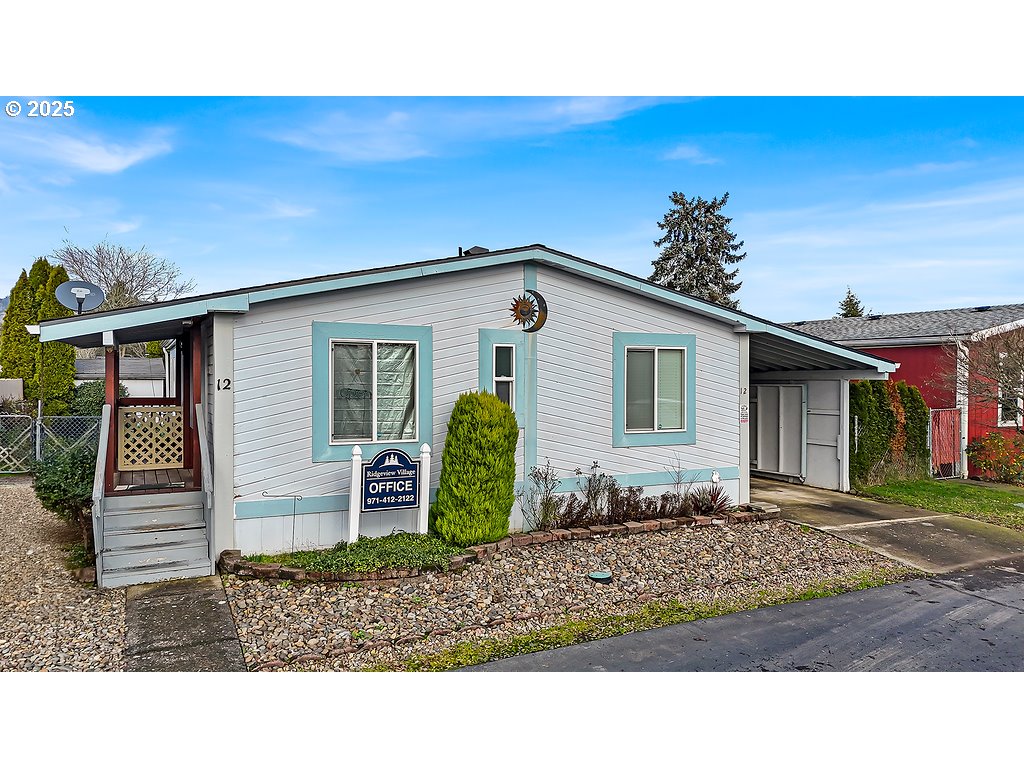 301 E COLUMBIA DR 66