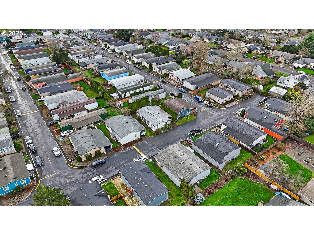 301 E COLUMBIA DR 66