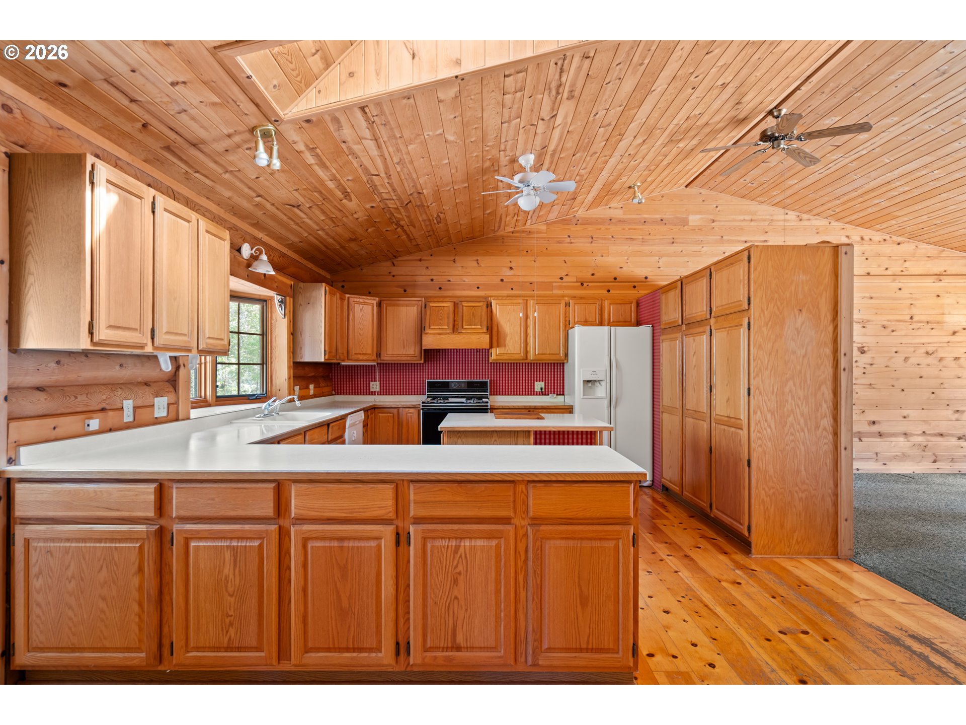 453 GLENDON RD