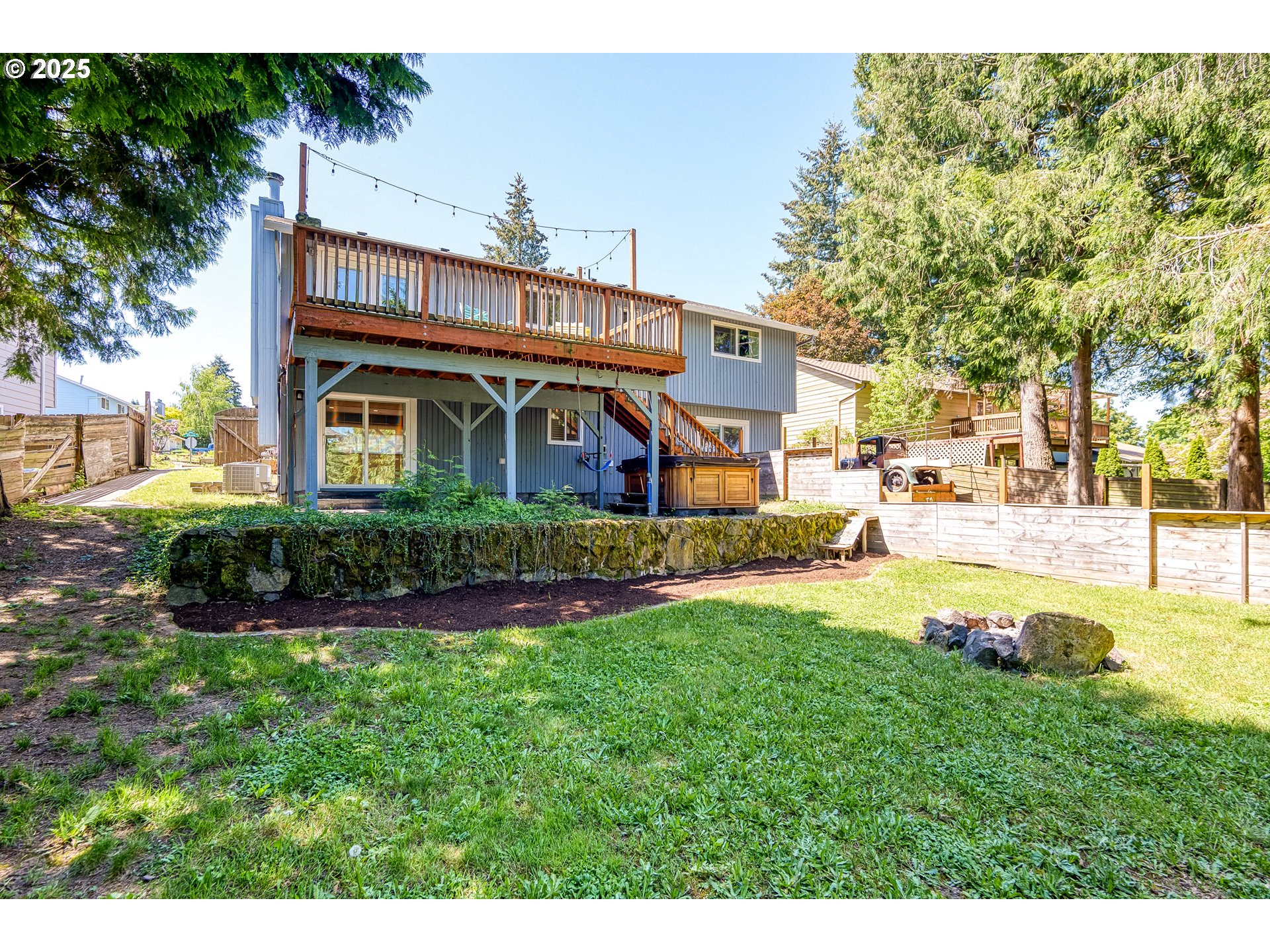 14707 SW WILLAMETTE ST