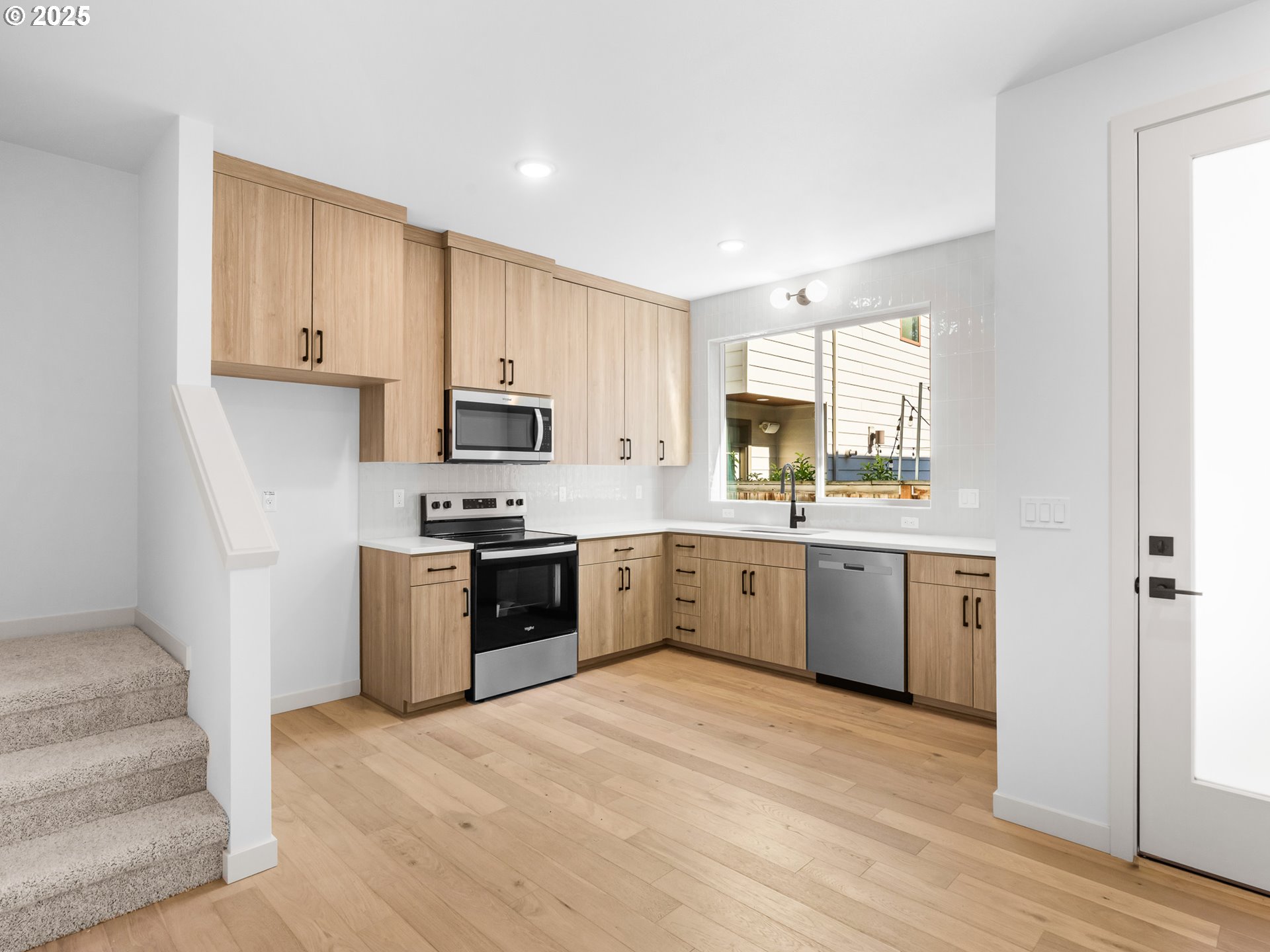 1062 SE Franklin ST, Portland