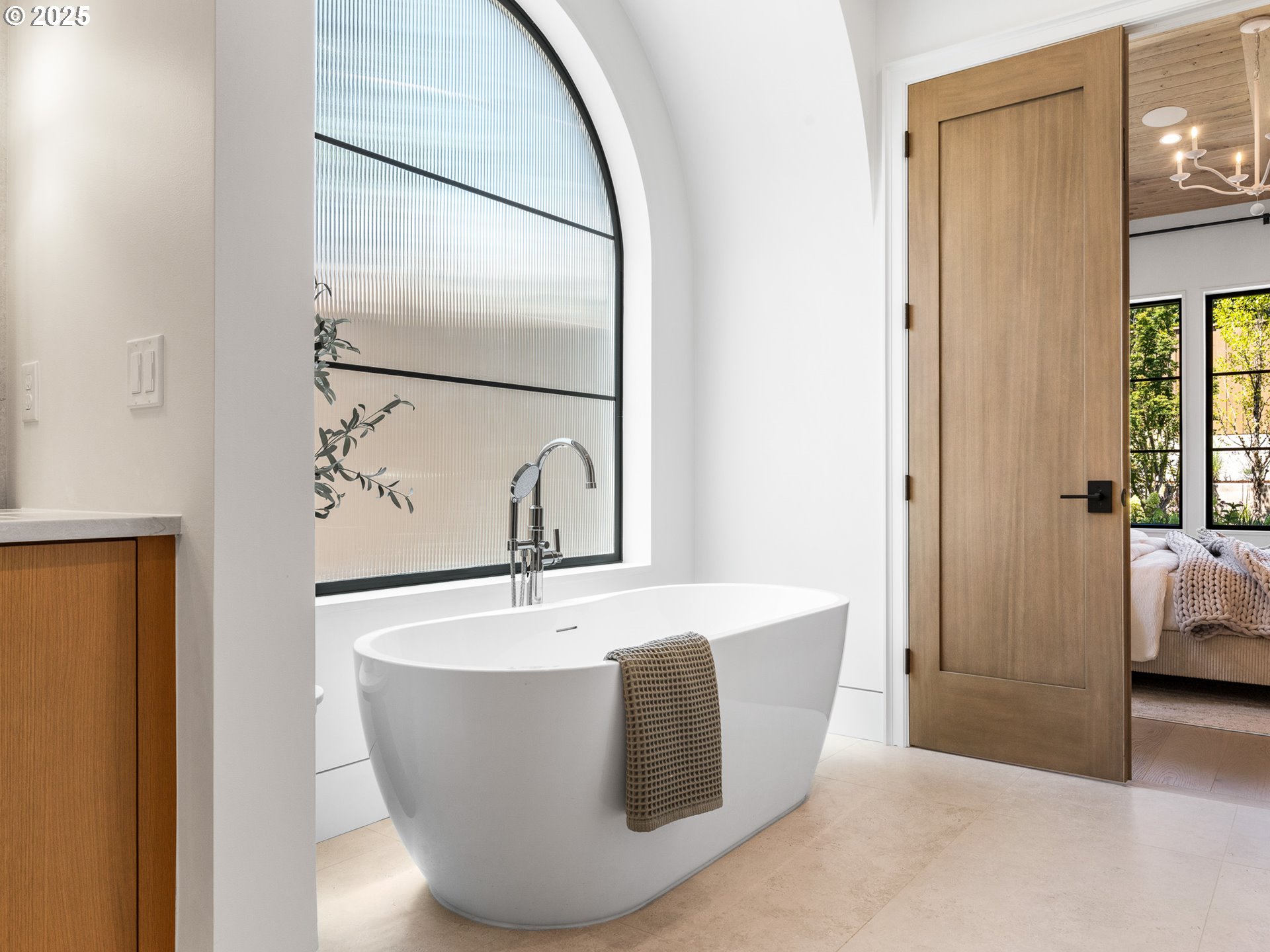 13143 SE Regency View ST