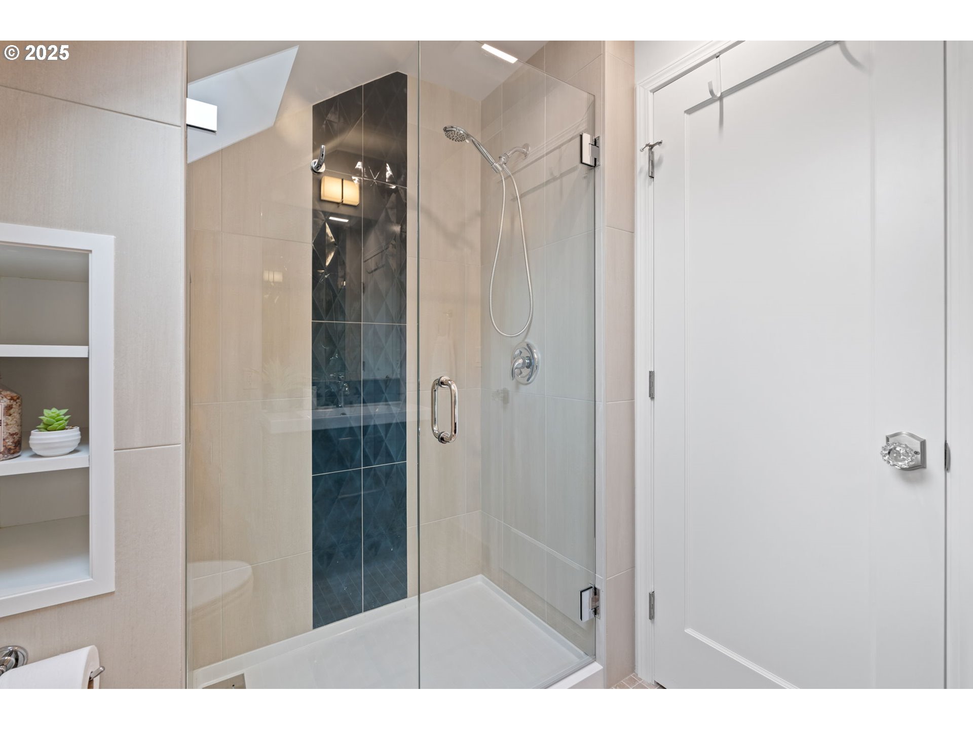 1801 NE 62ND AVE, Portland