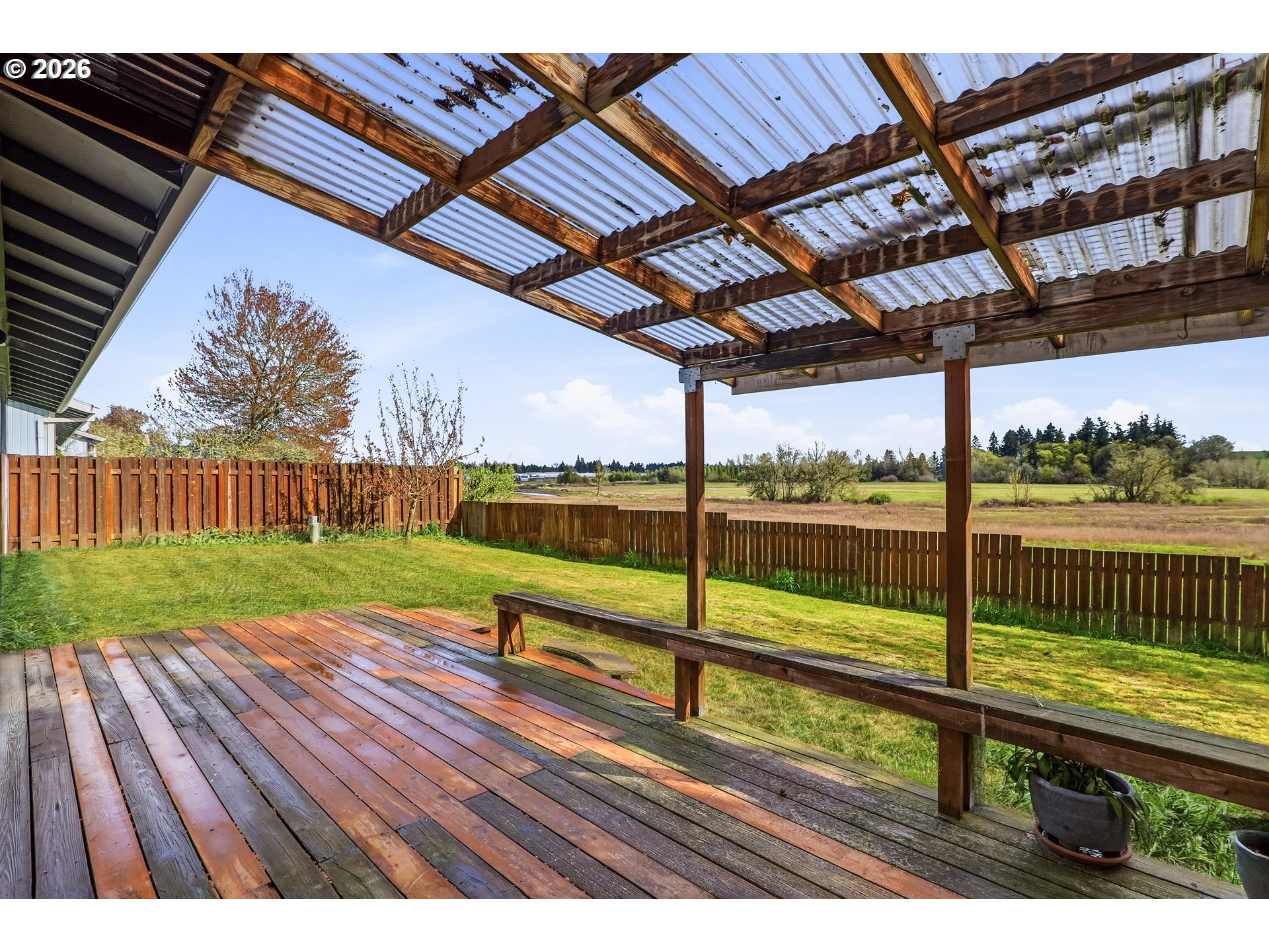 1020 SE FIR GROVE LOOP