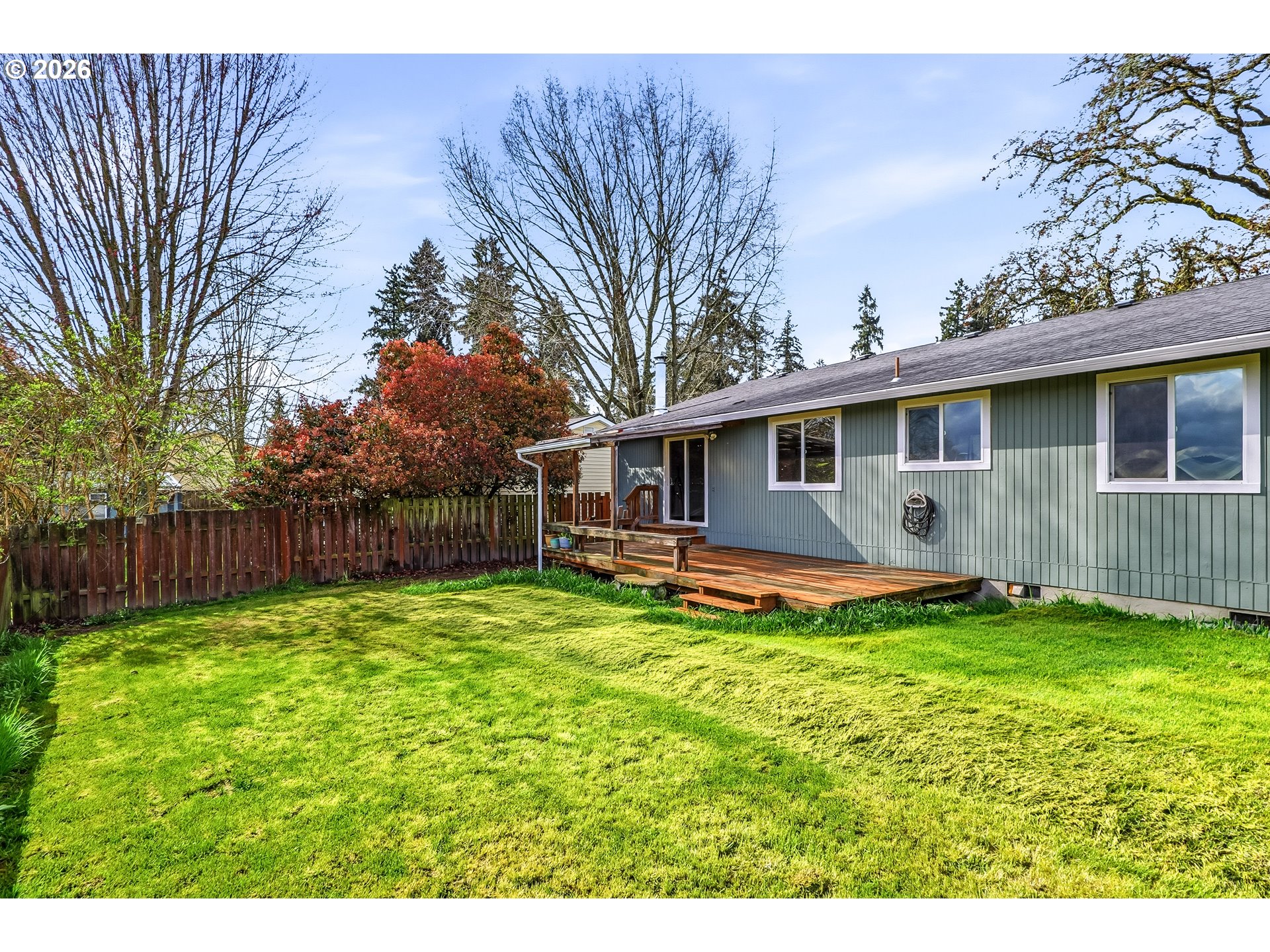 1020 SE FIR GROVE LOOP