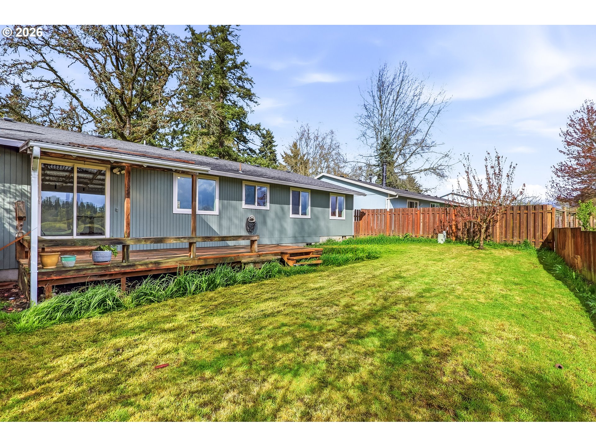 1020 SE FIR GROVE LOOP