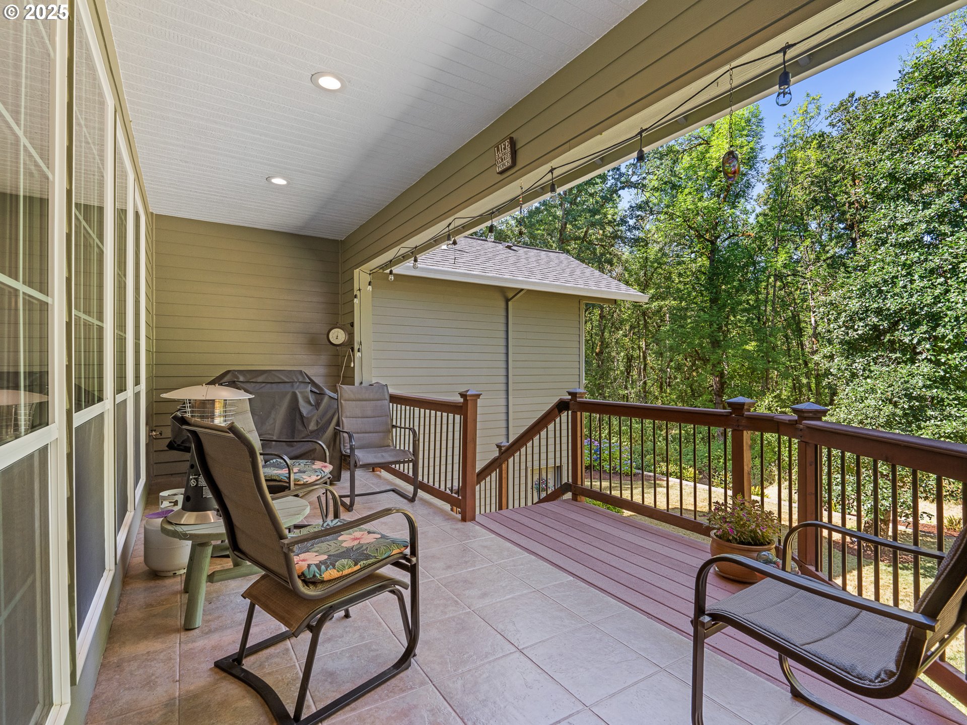 22957 SE Oakview LN, Eagle Creek