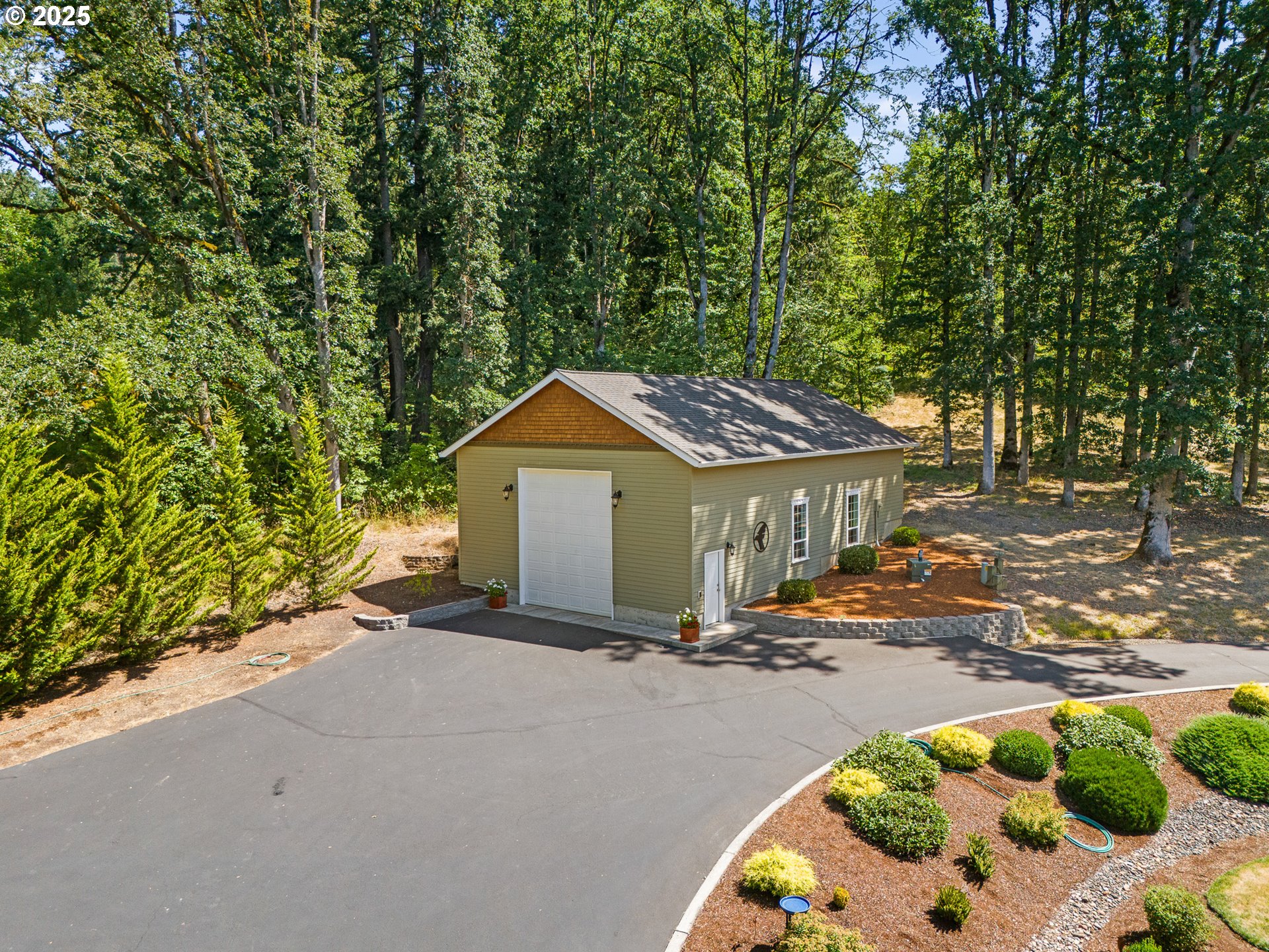 22957 SE Oakview LN, Eagle Creek