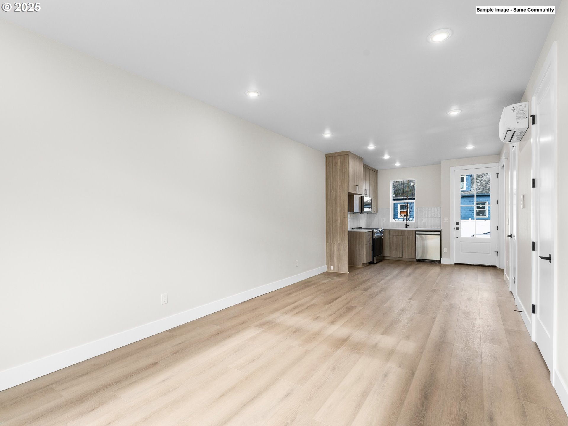 5008 N Houghton ST 3