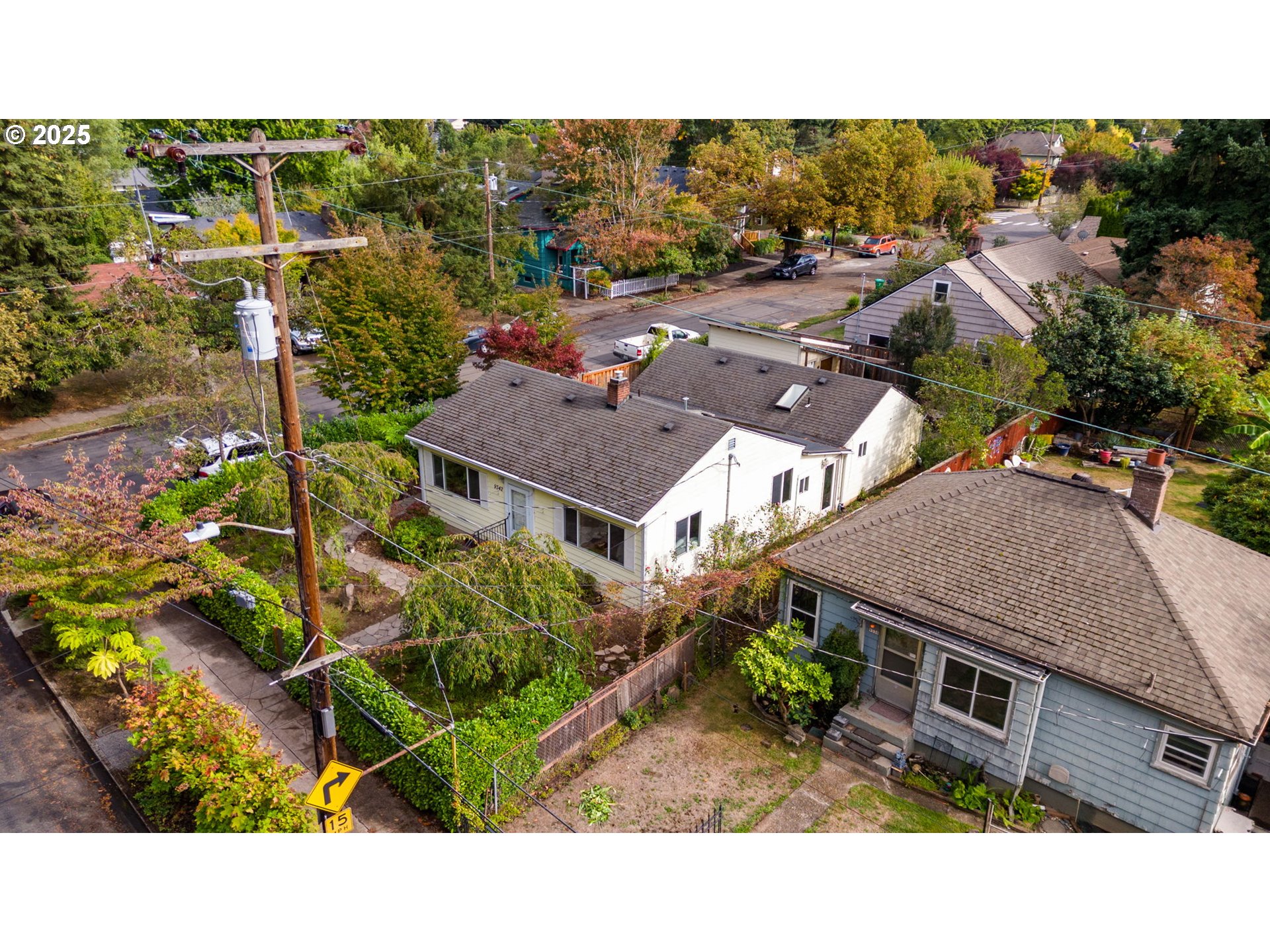 9342 N SAINT JOHNS AVE