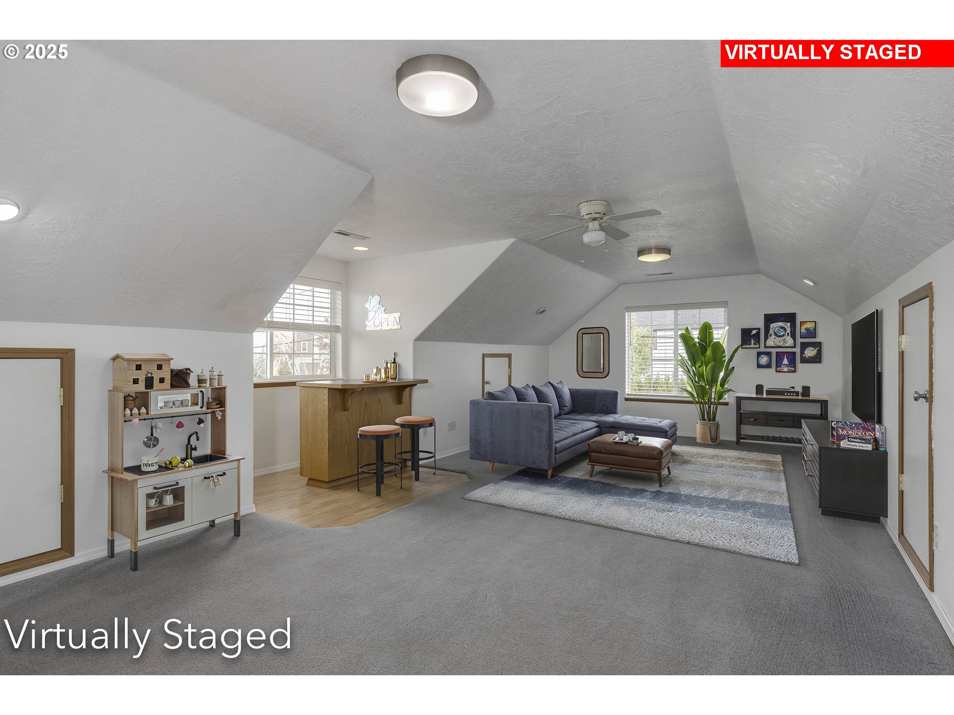 2390 NW GRENFELL LOOP, McMinnville