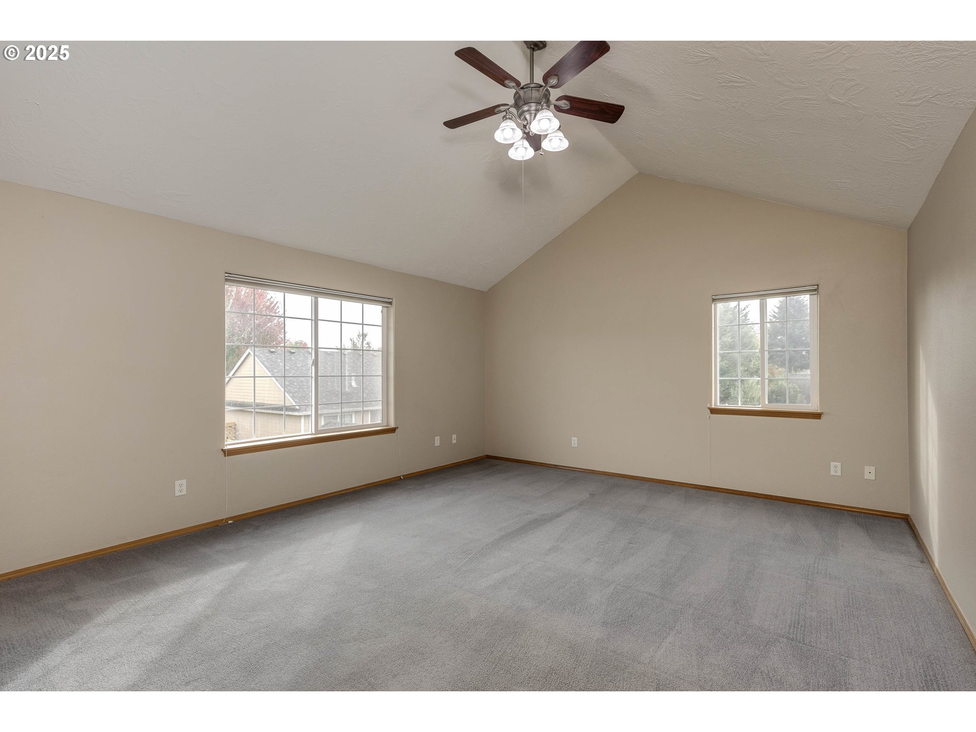 2390 NW GRENFELL LOOP, McMinnville