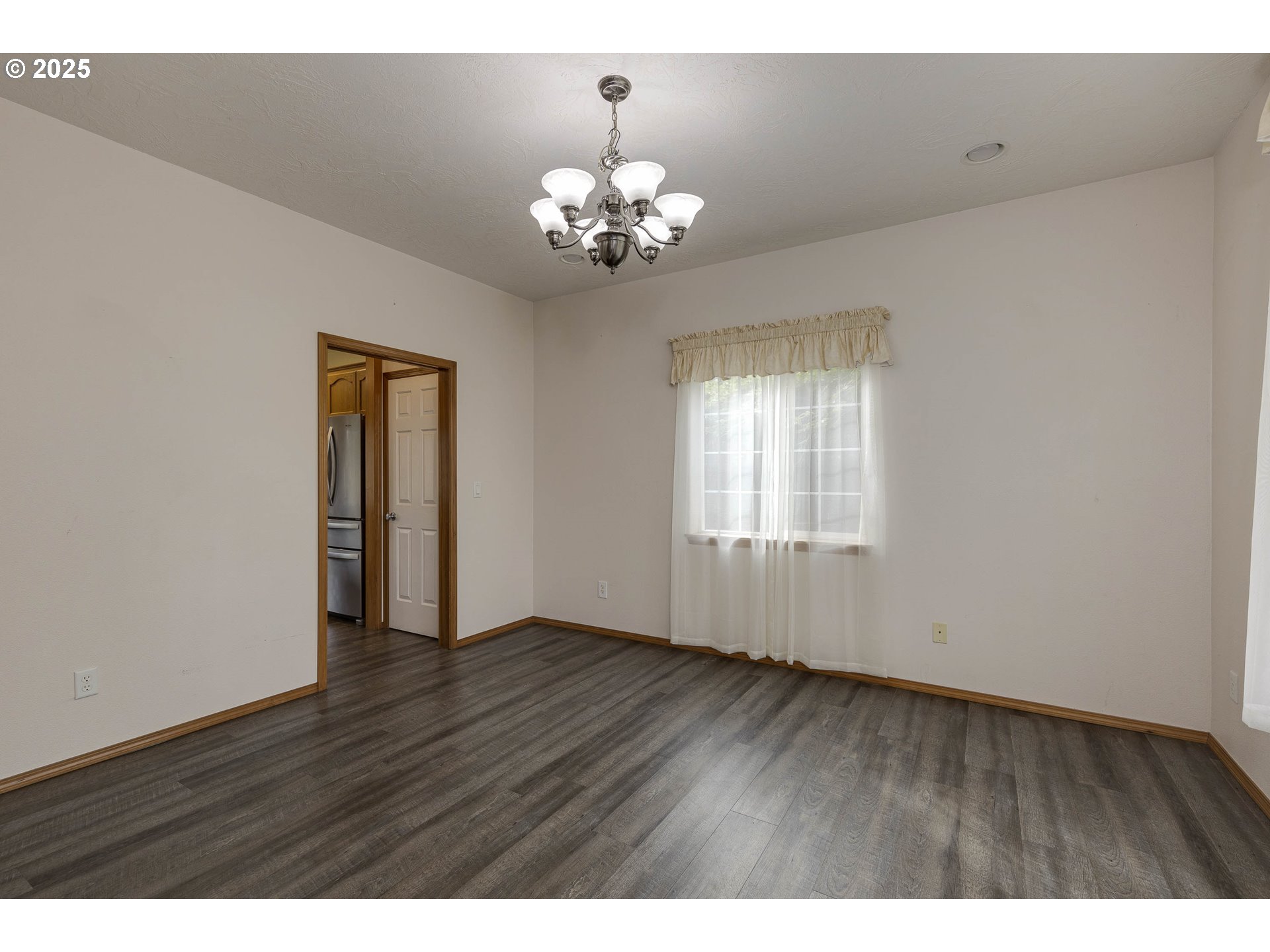 2390 NW GRENFELL LOOP, McMinnville