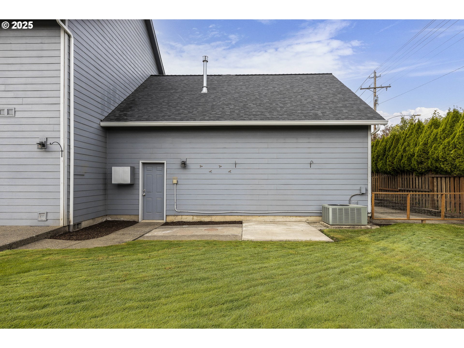 2390 NW GRENFELL LOOP, McMinnville
