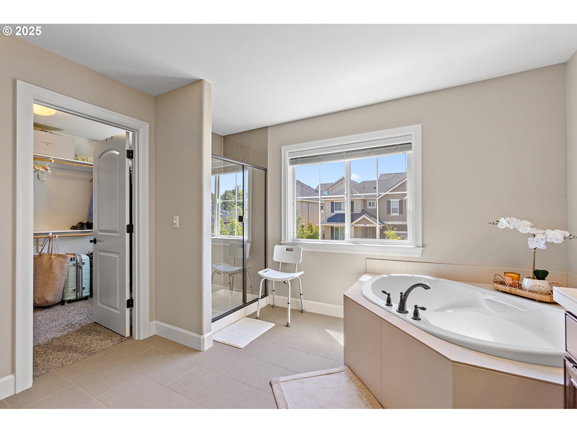 3096 NW PARKHURST TER, Portland